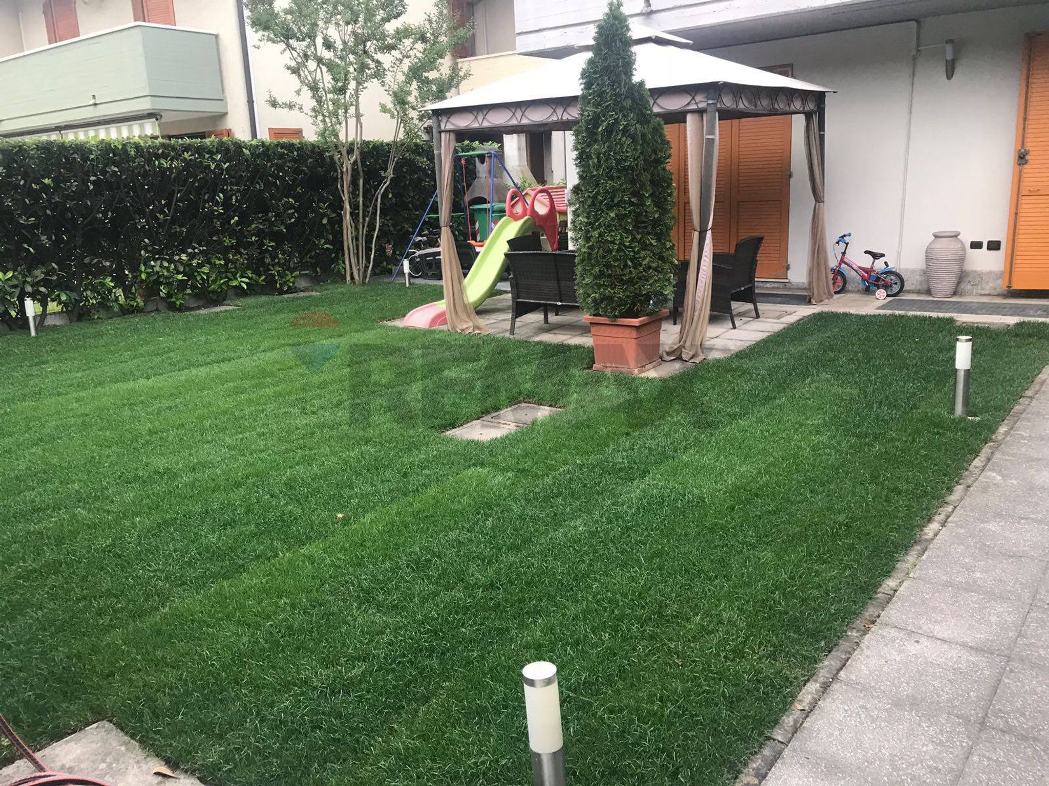Property in Pero