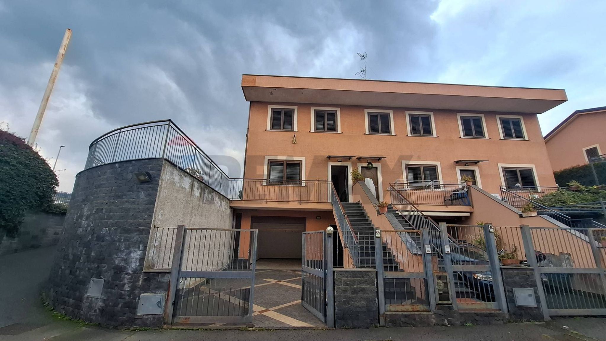 Property in Aci Castello