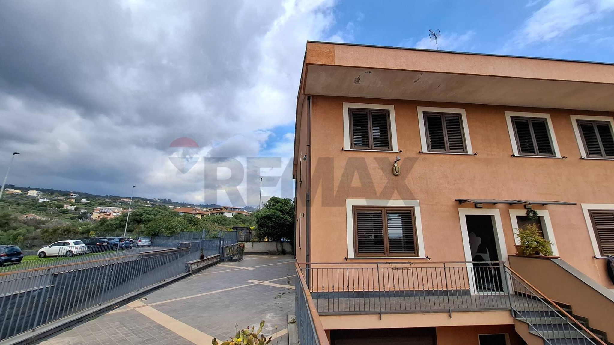 Edificio all'aperto