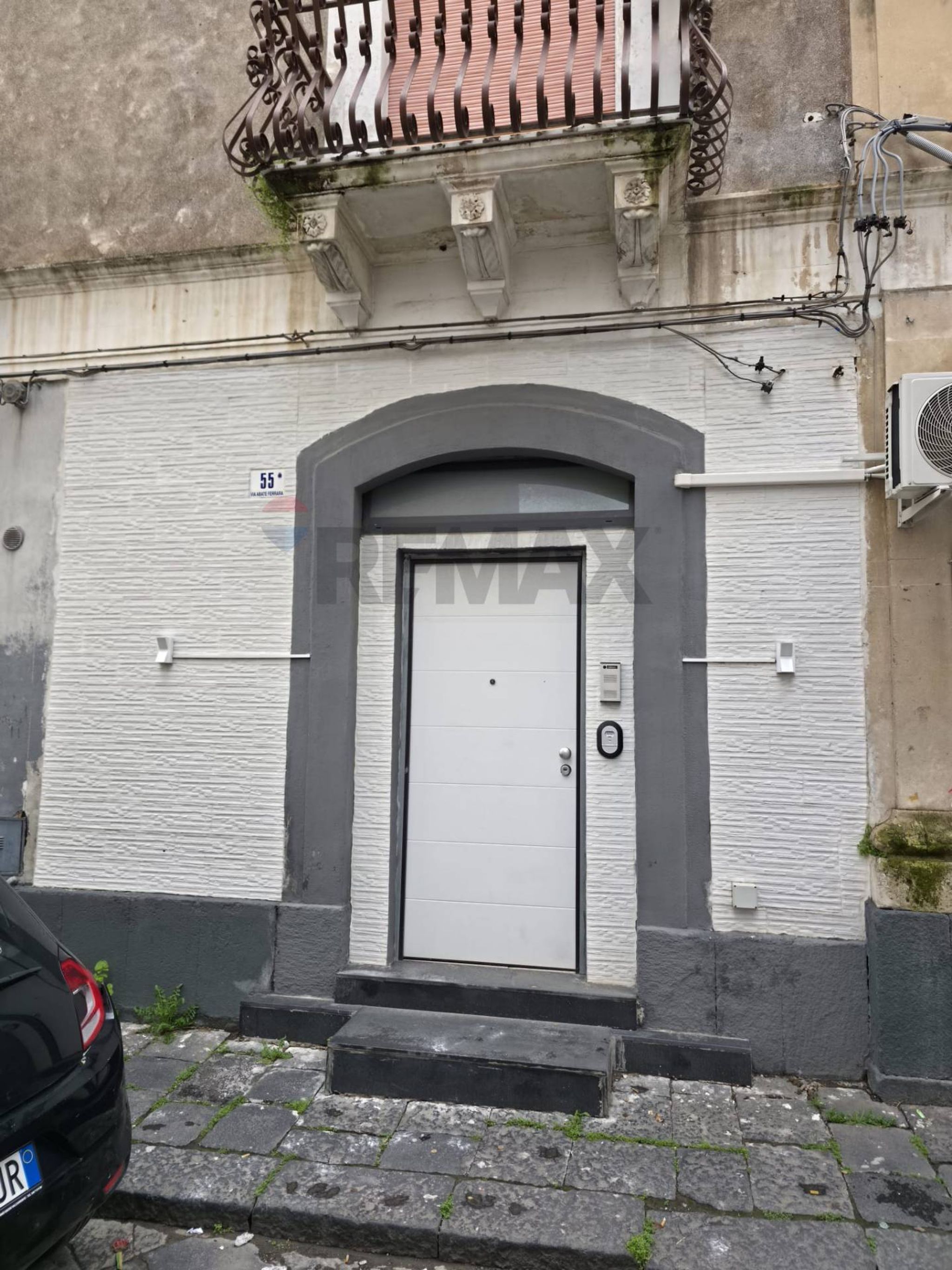 Edificio all'aperto