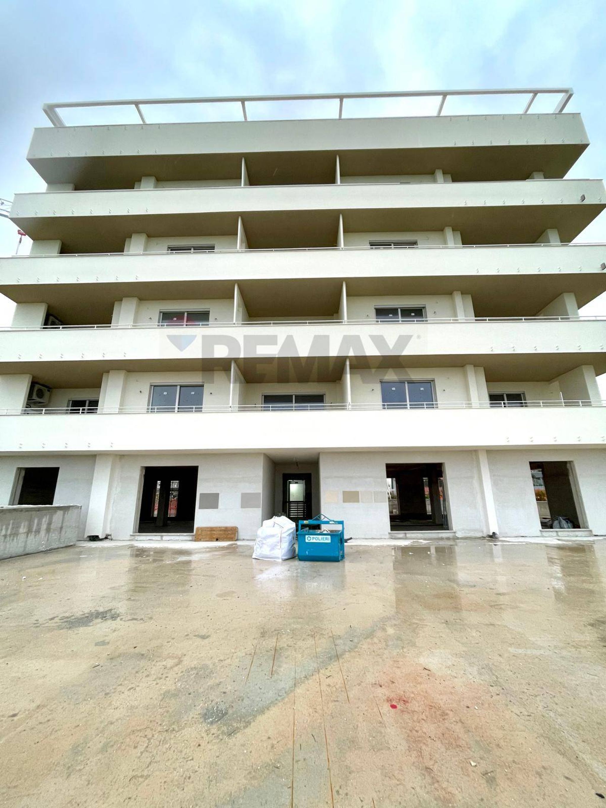 Edificio all'aperto