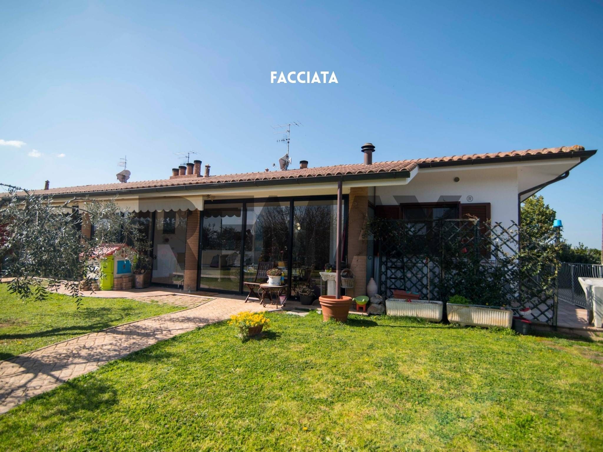 Casa all'aperto