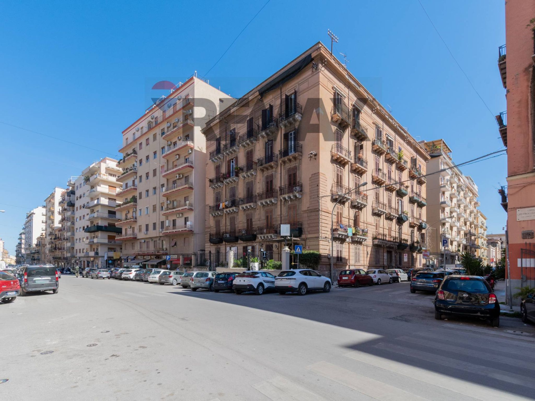 Edificio all'aperto
