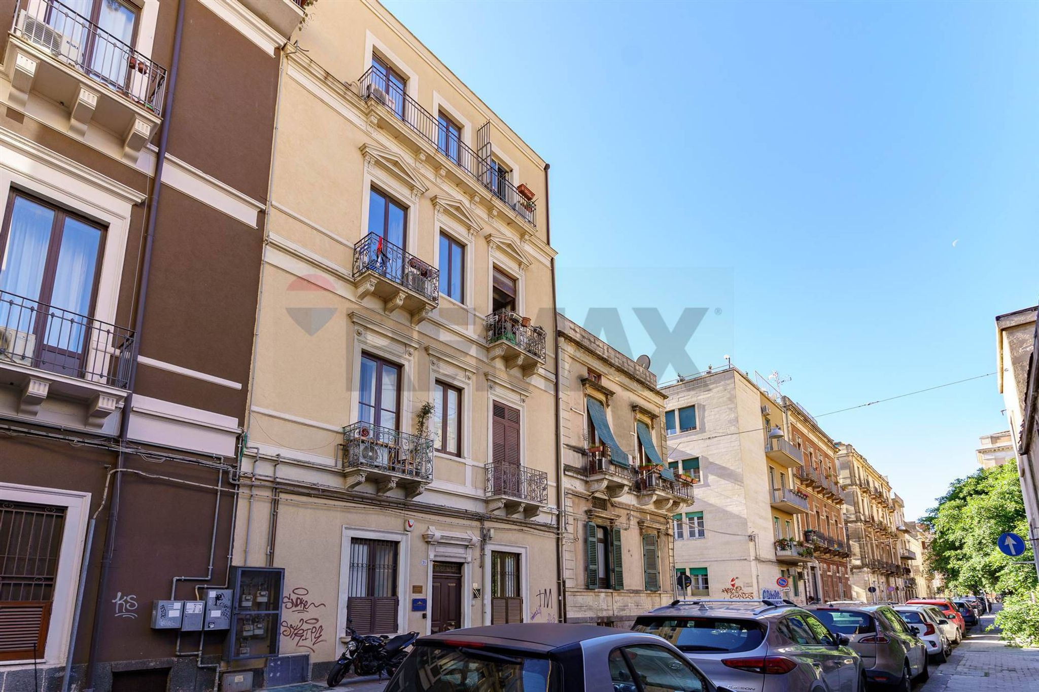 Edificio all'aperto