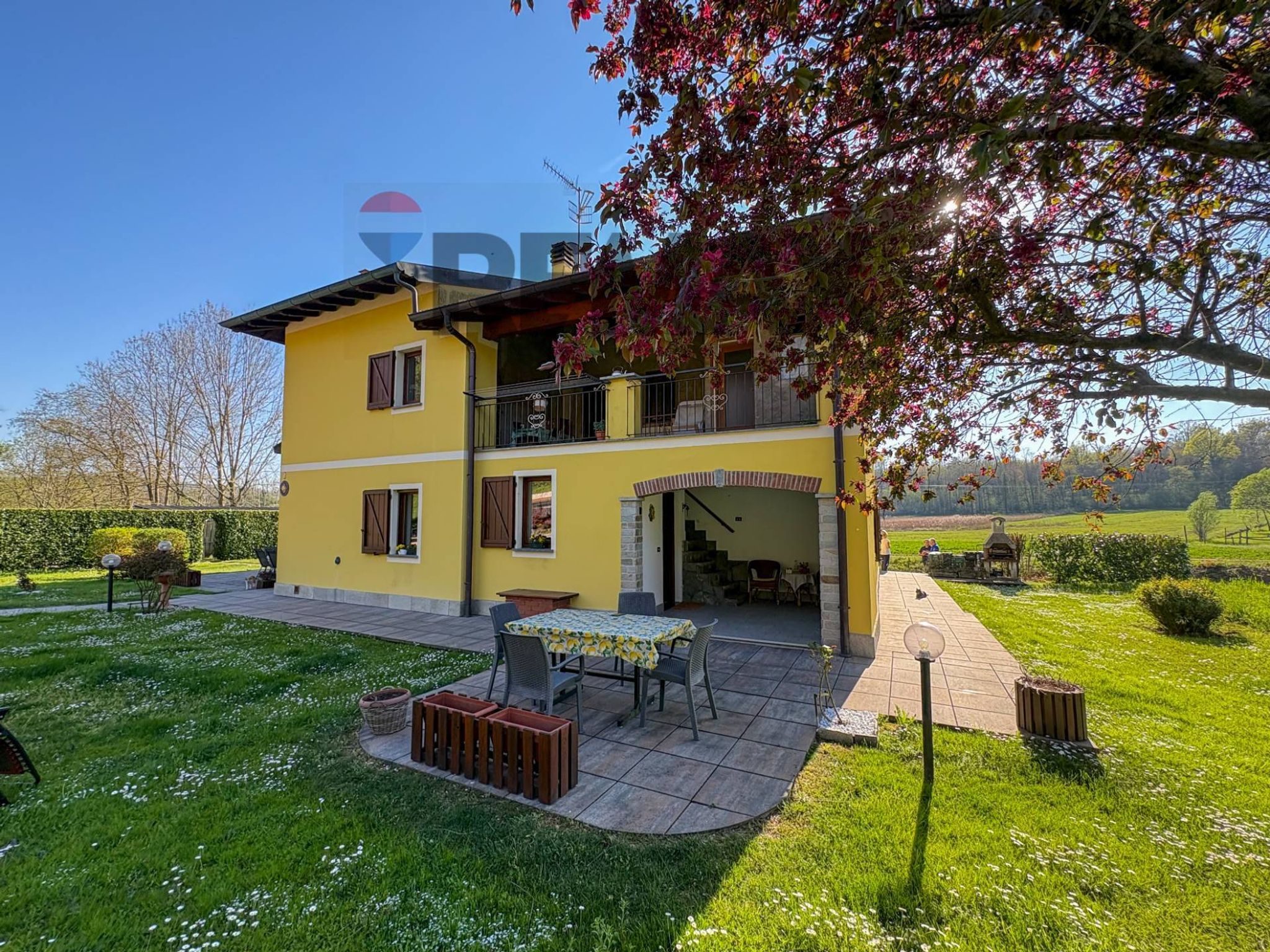 Casa all'aperto
