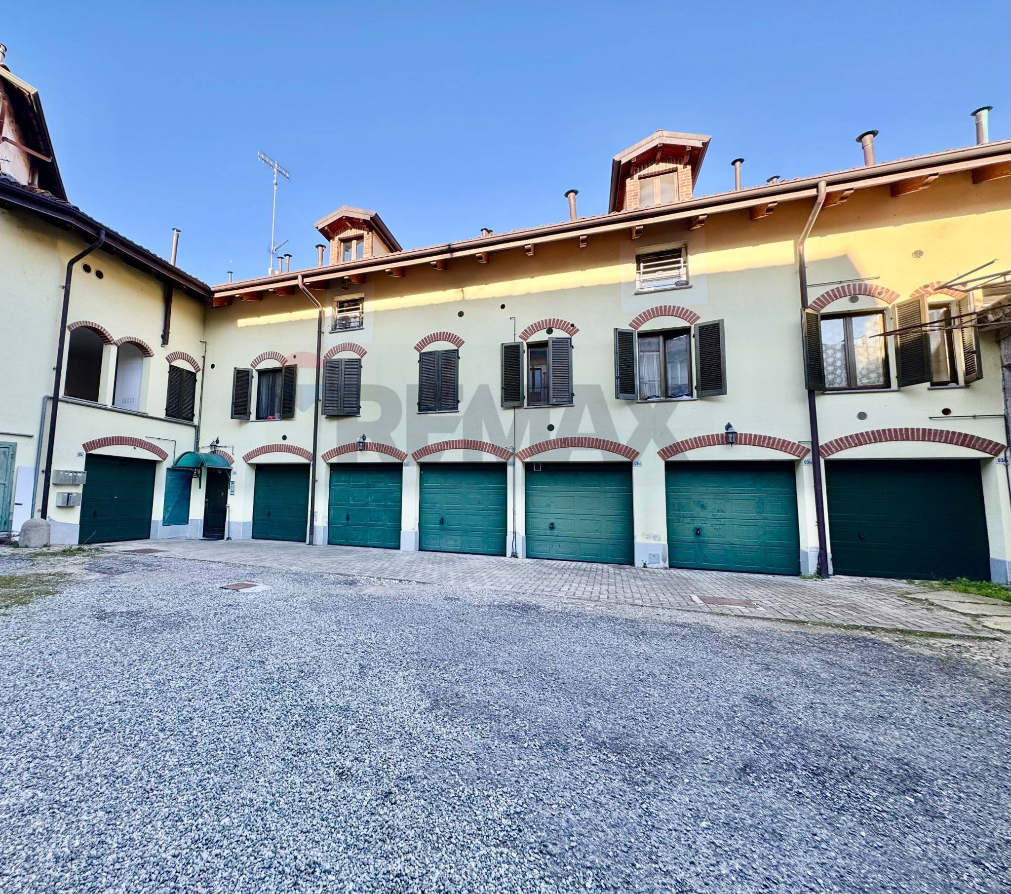 Edificio all'aperto