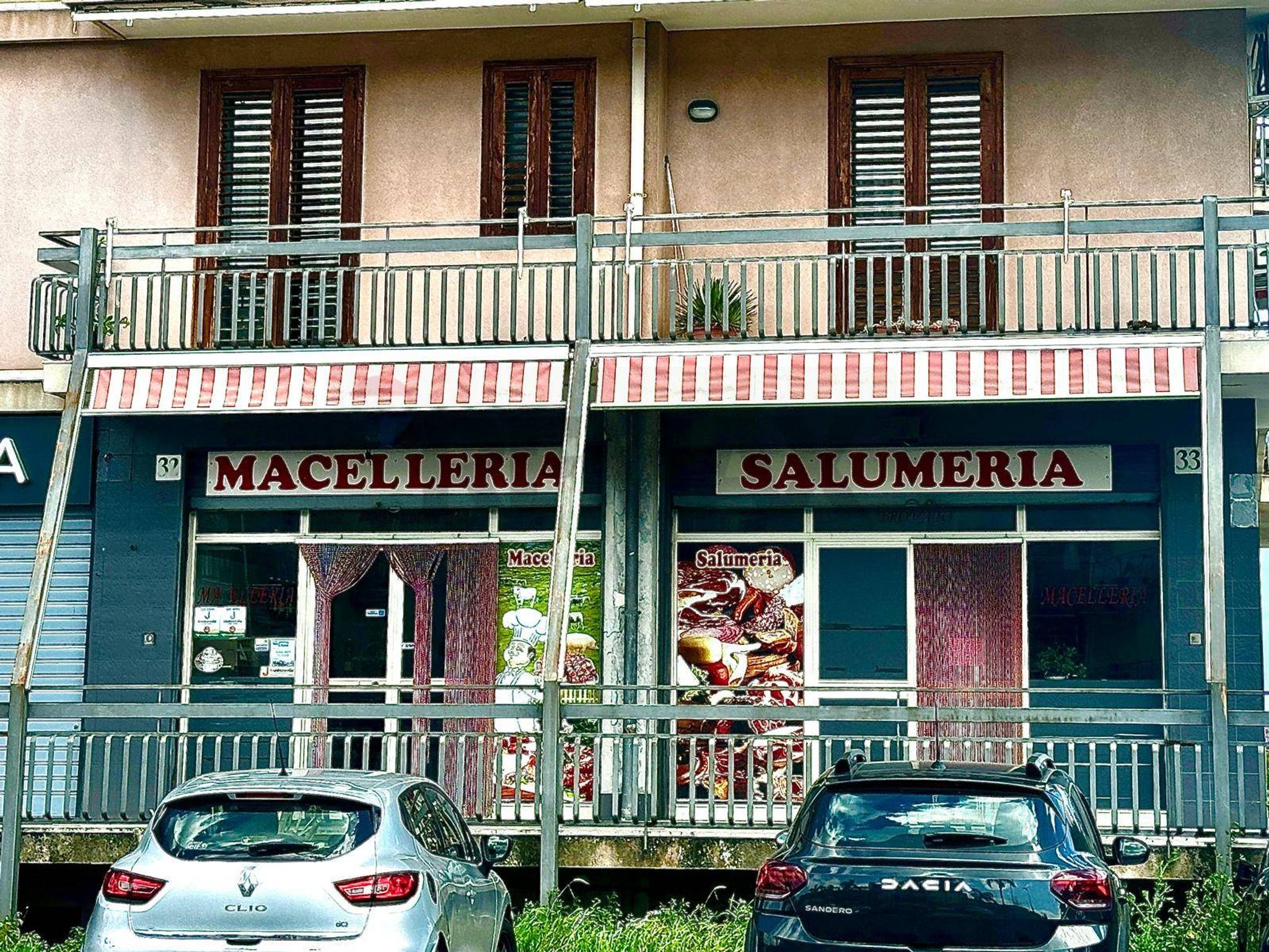 Edificio all'aperto