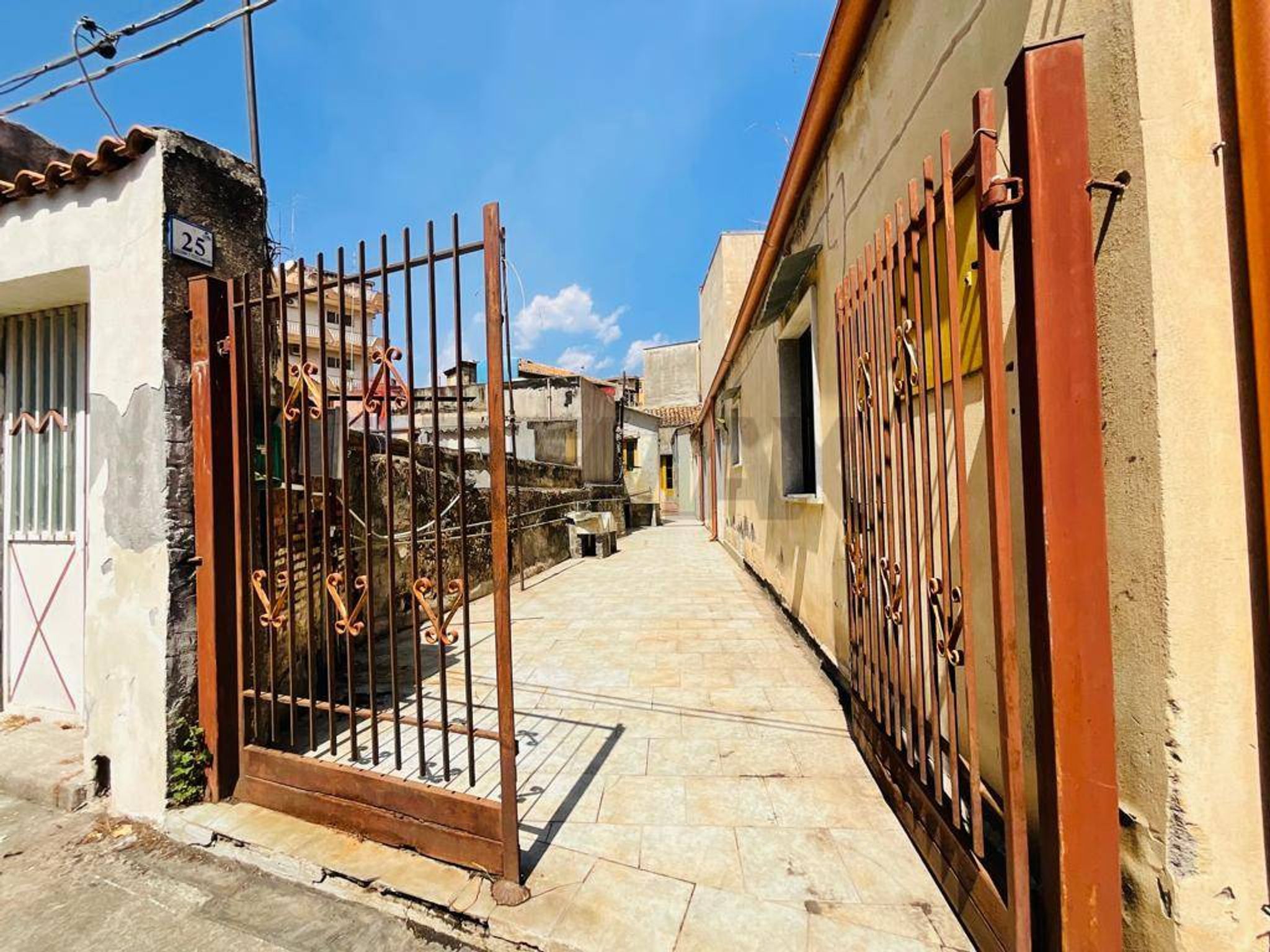 Edificio all'aperto