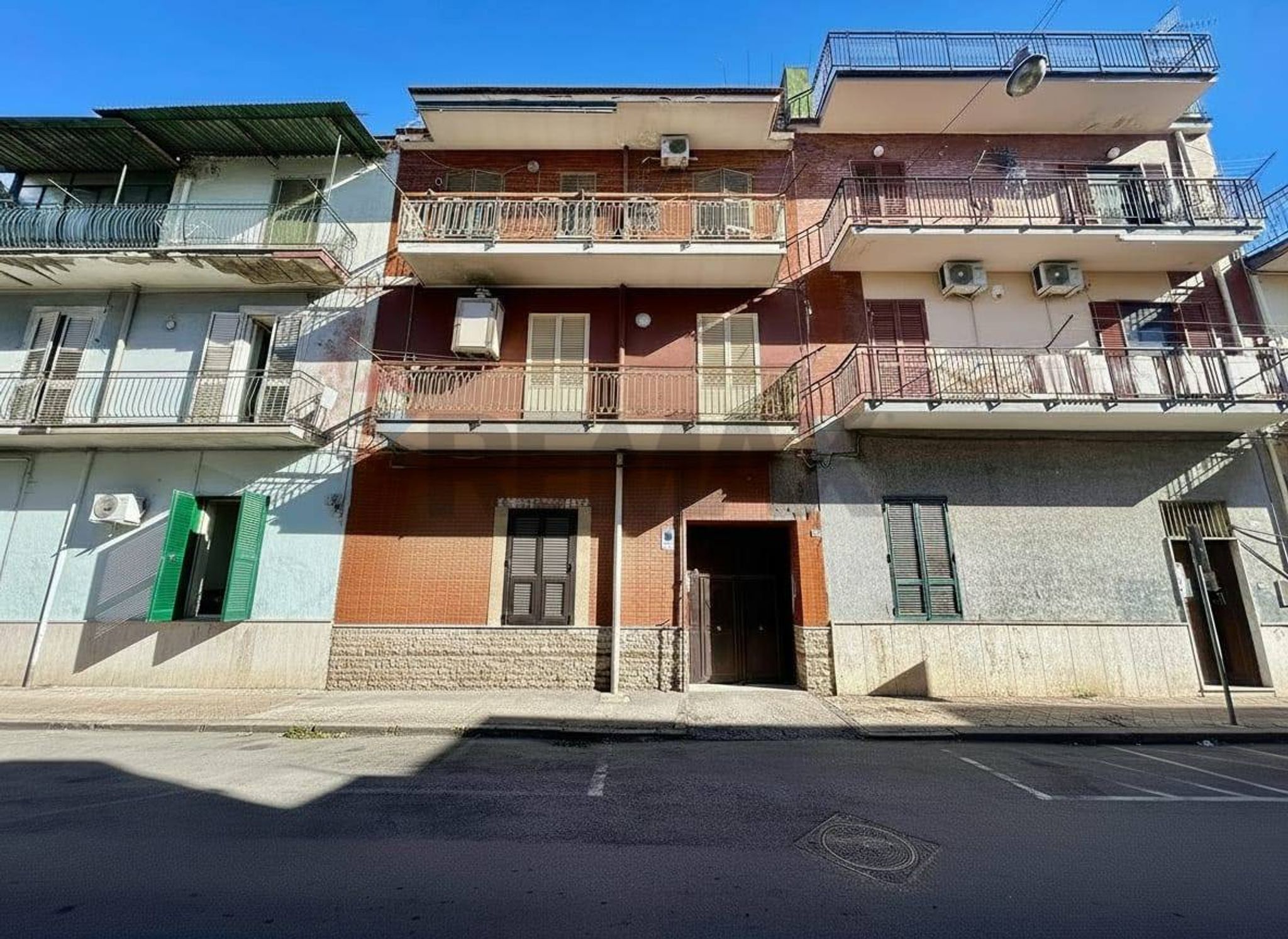 Edificio all'aperto
