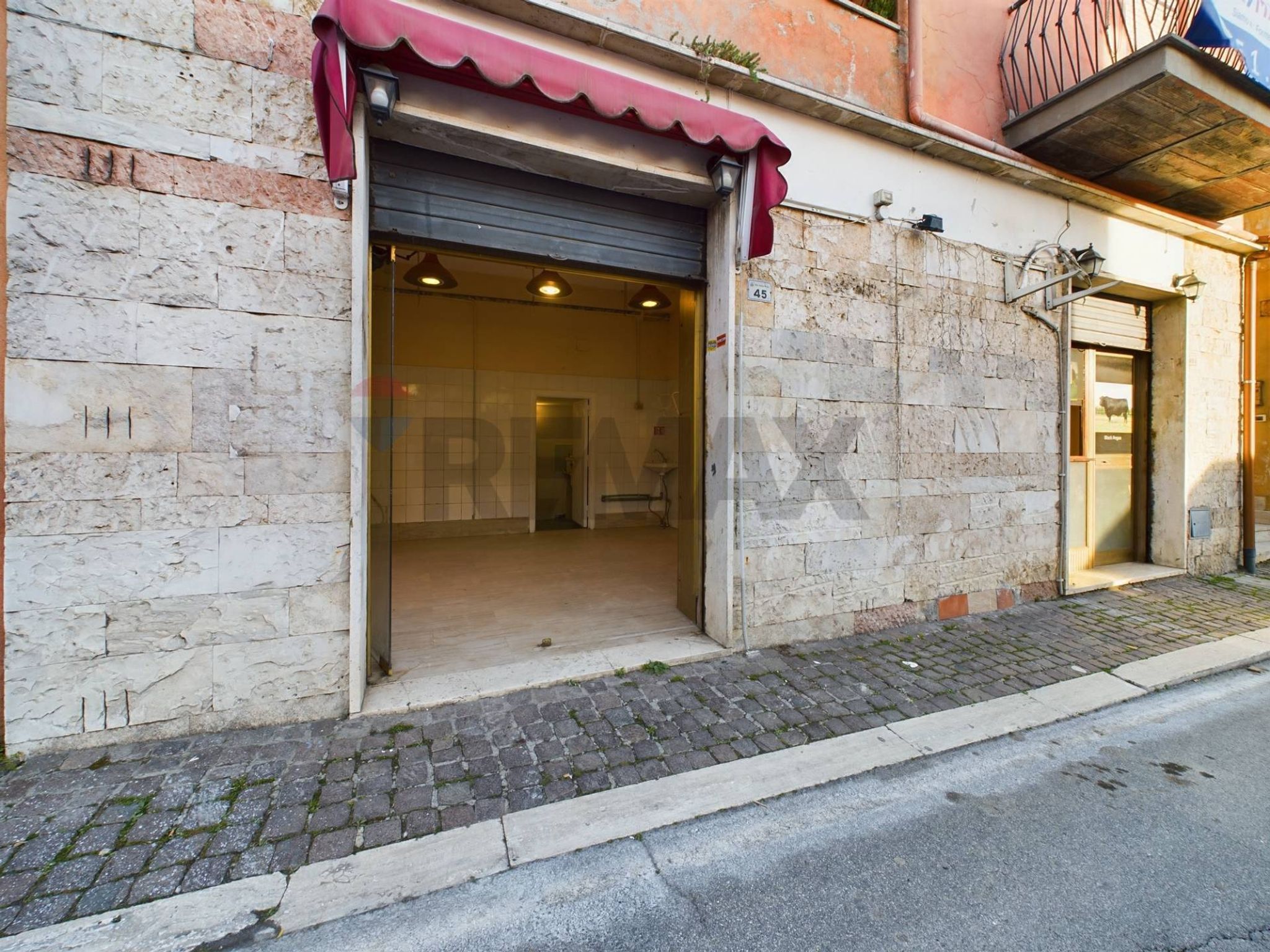 Edificio all'aperto