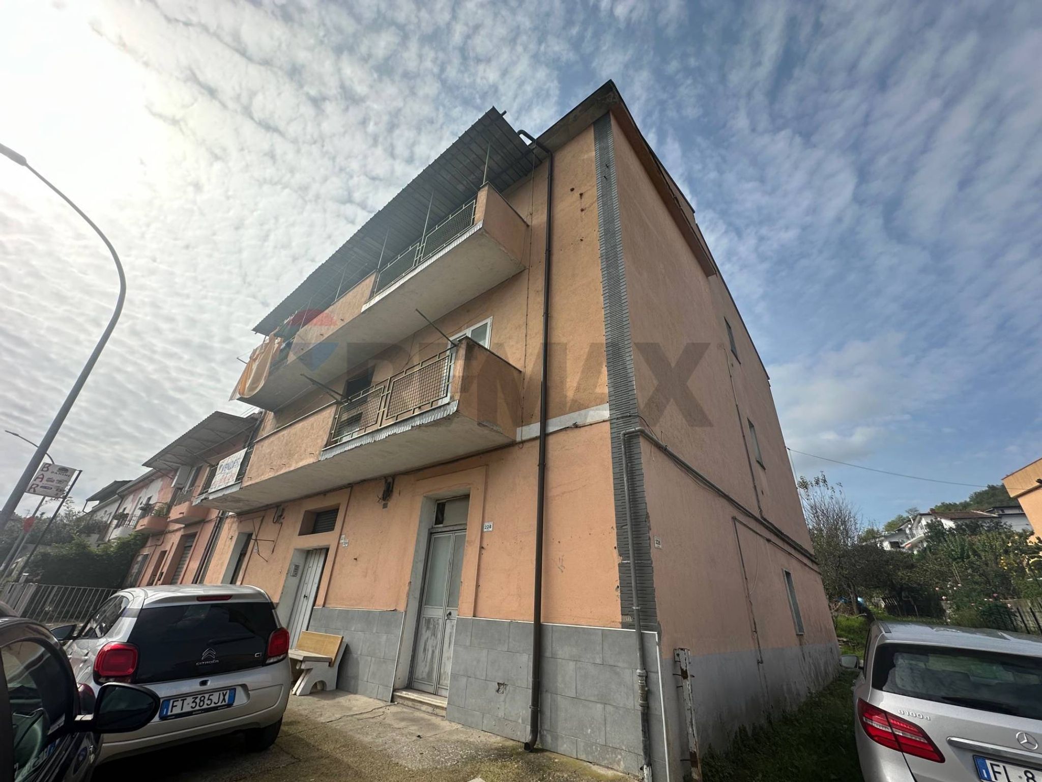 Edificio all'aperto