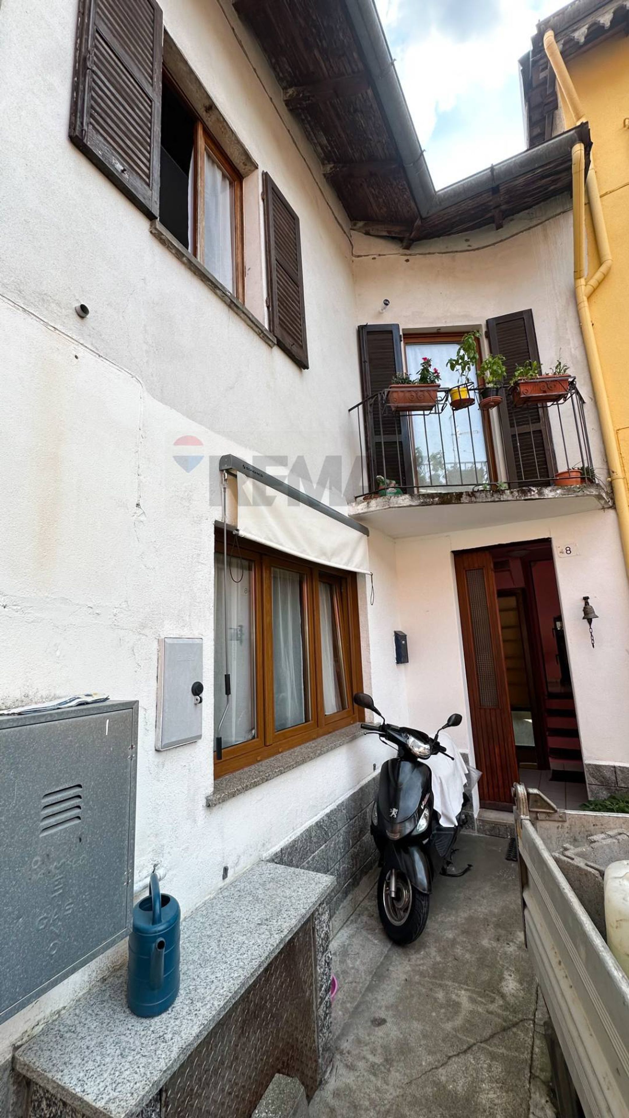 Immobile a Luino