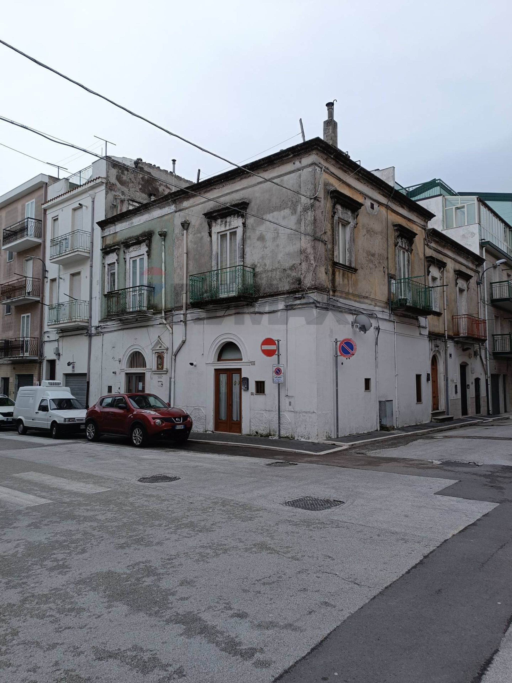 Edificio all'aperto