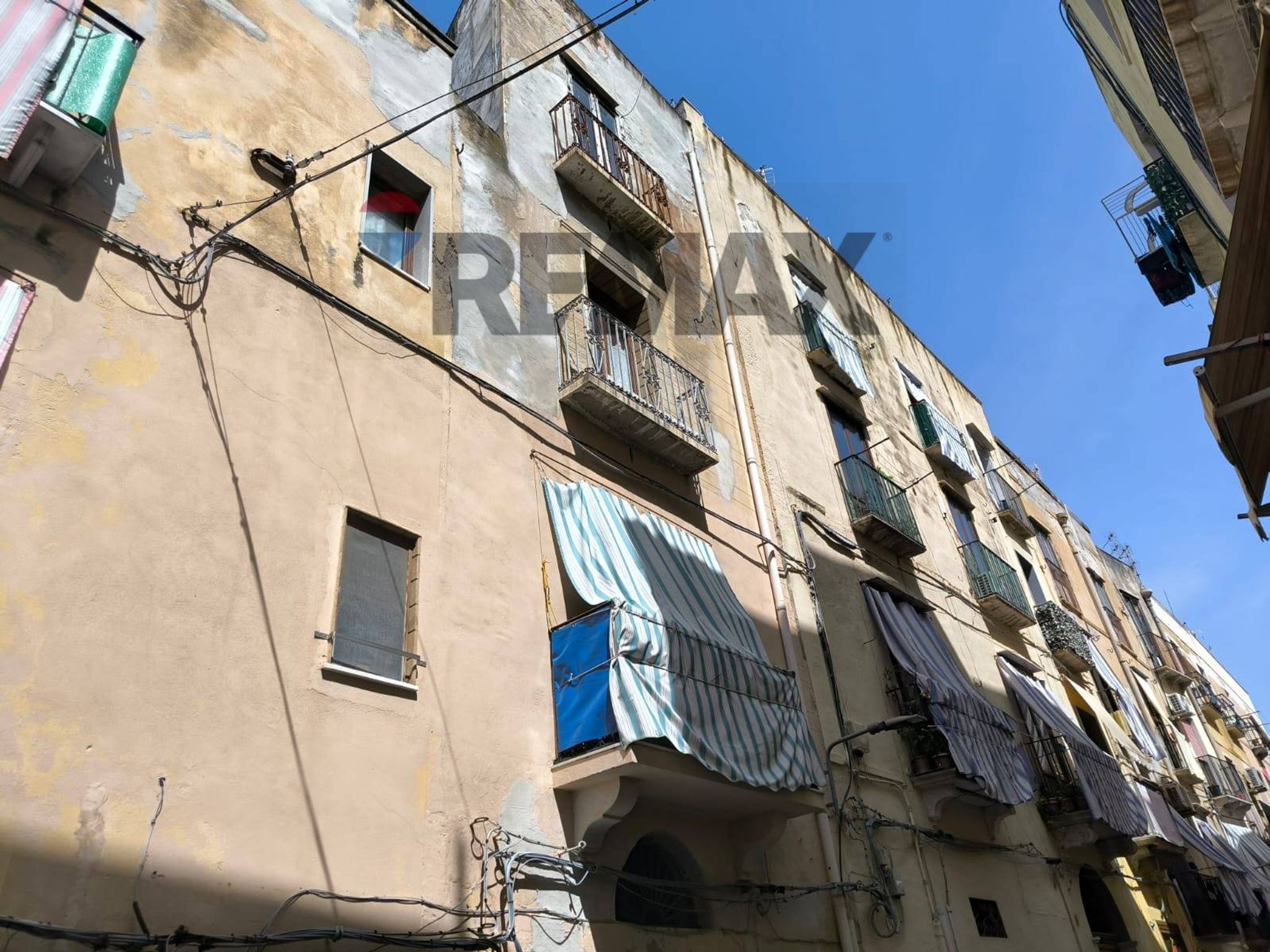 Edificio all'aperto