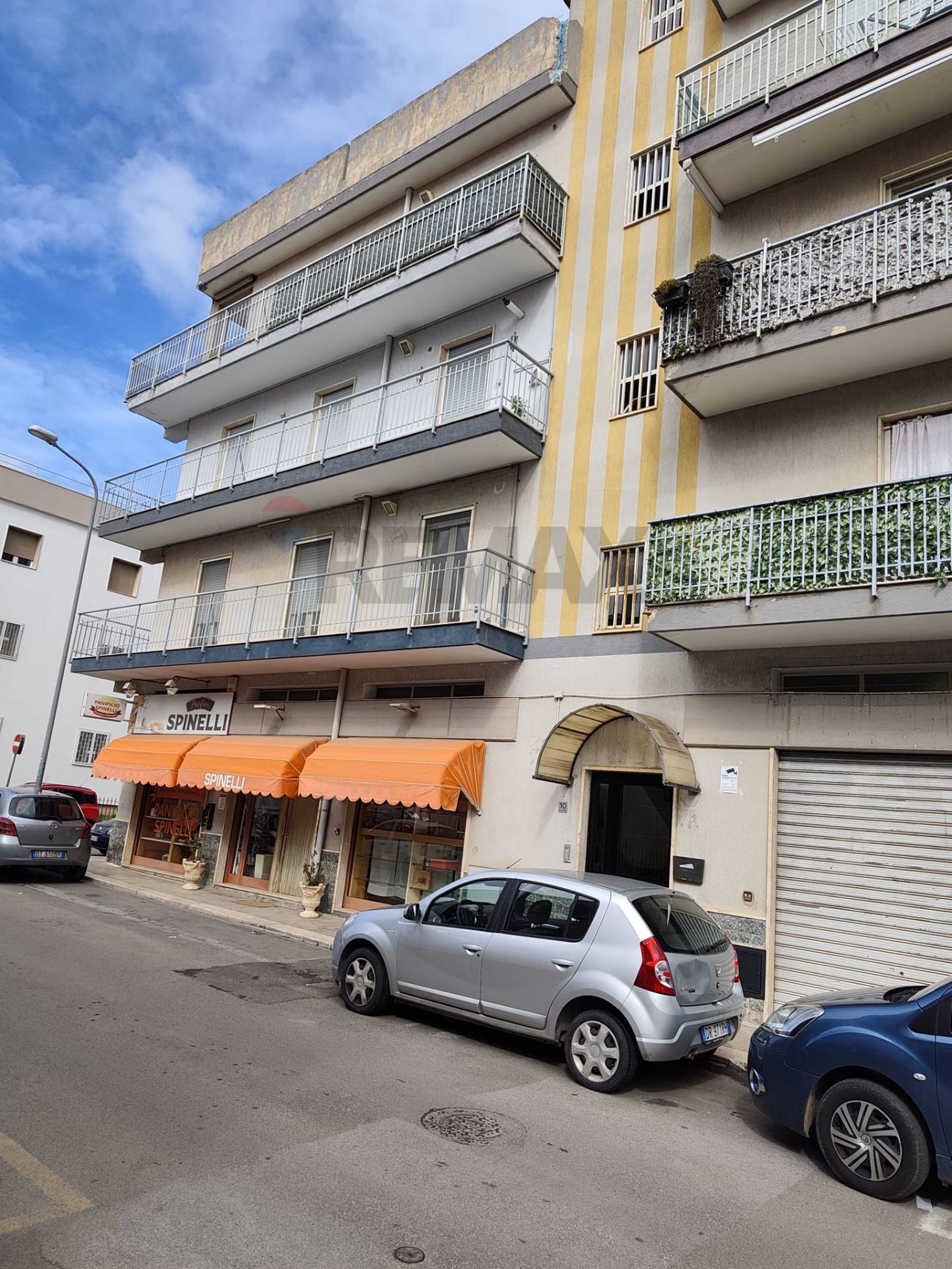 Edificio all'aperto