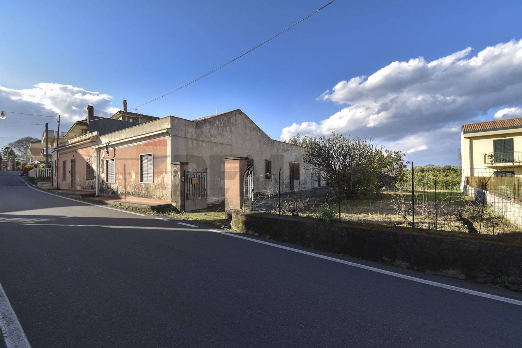 Immobile a Acireale
