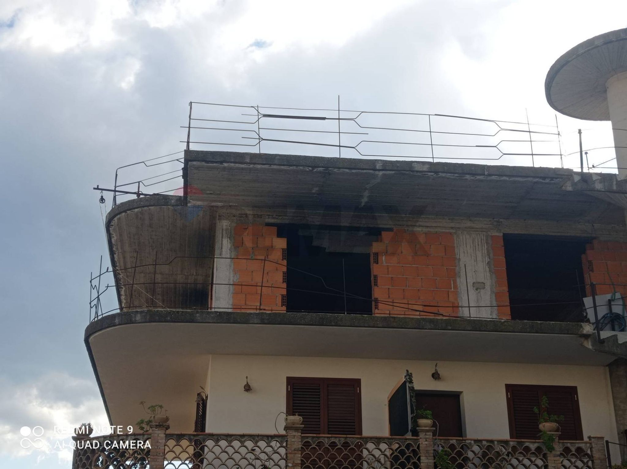 Edificio all'aperto