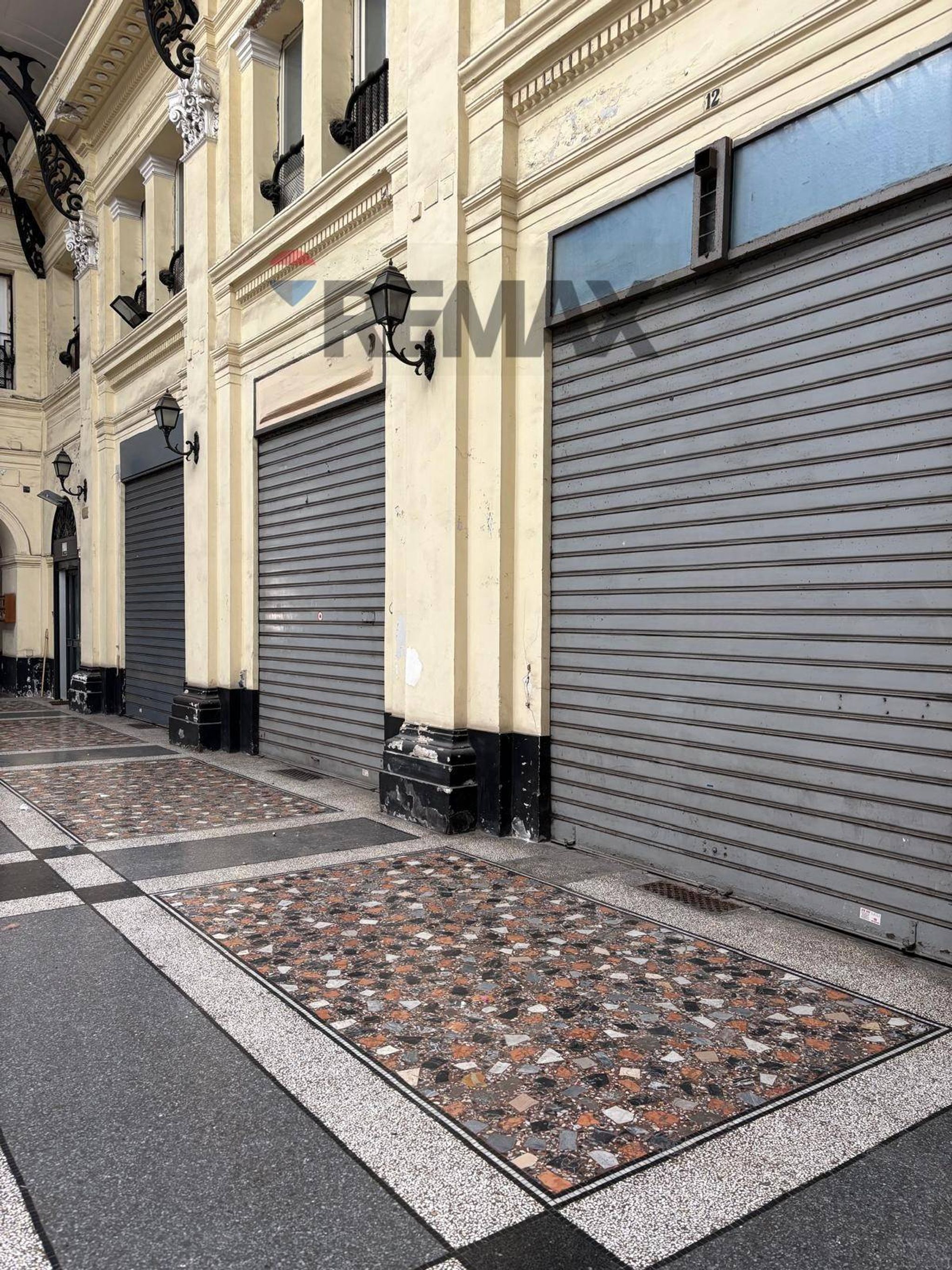 Edificio all'aperto