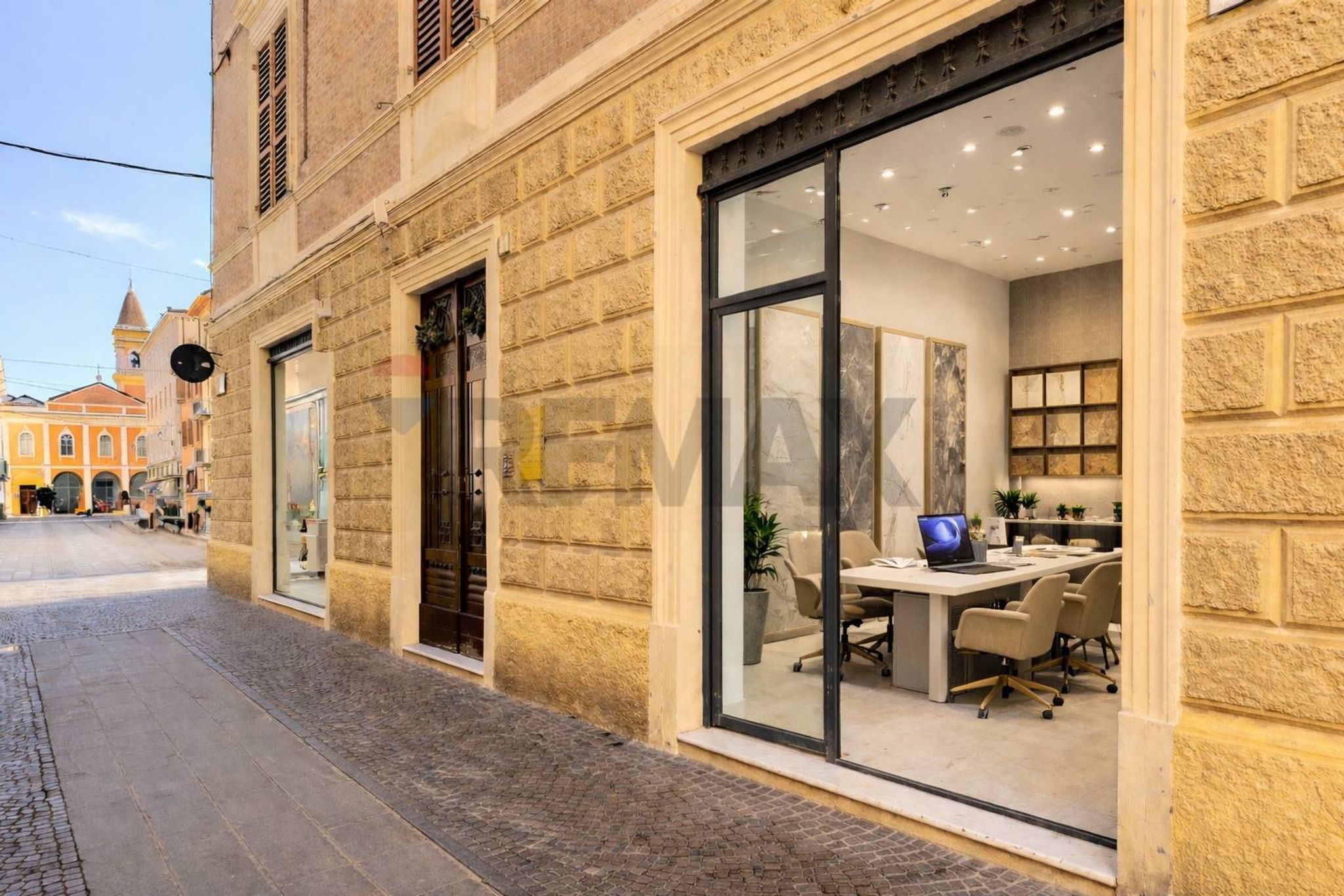 Edificio all'aperto