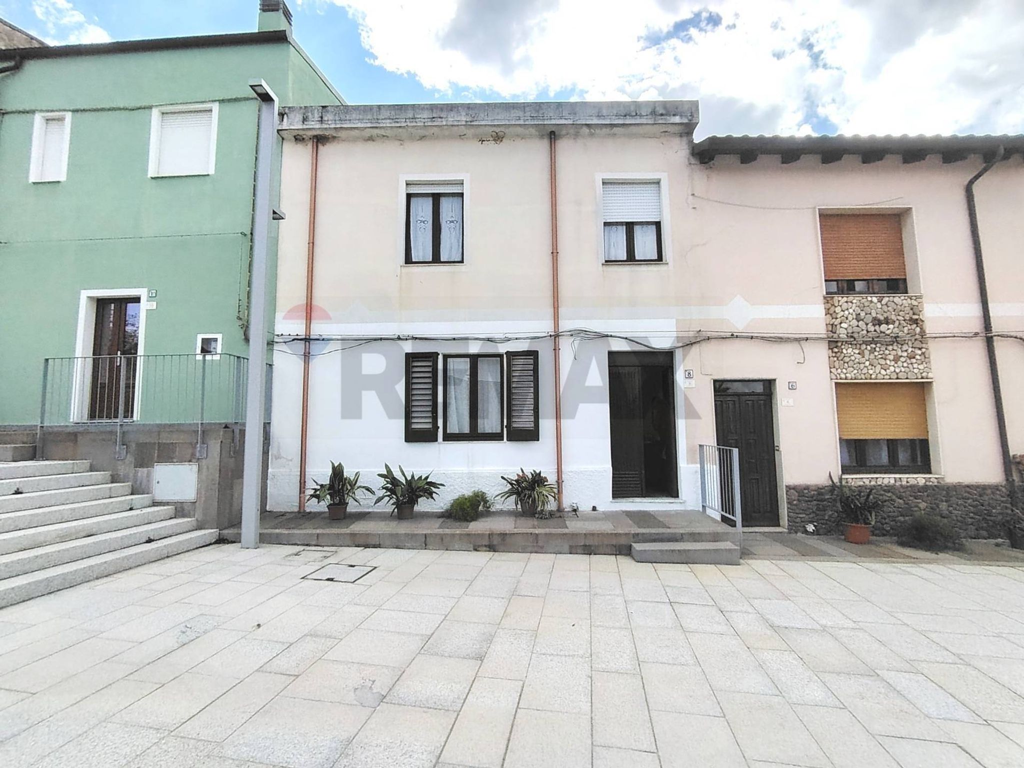 Property in Nuxis