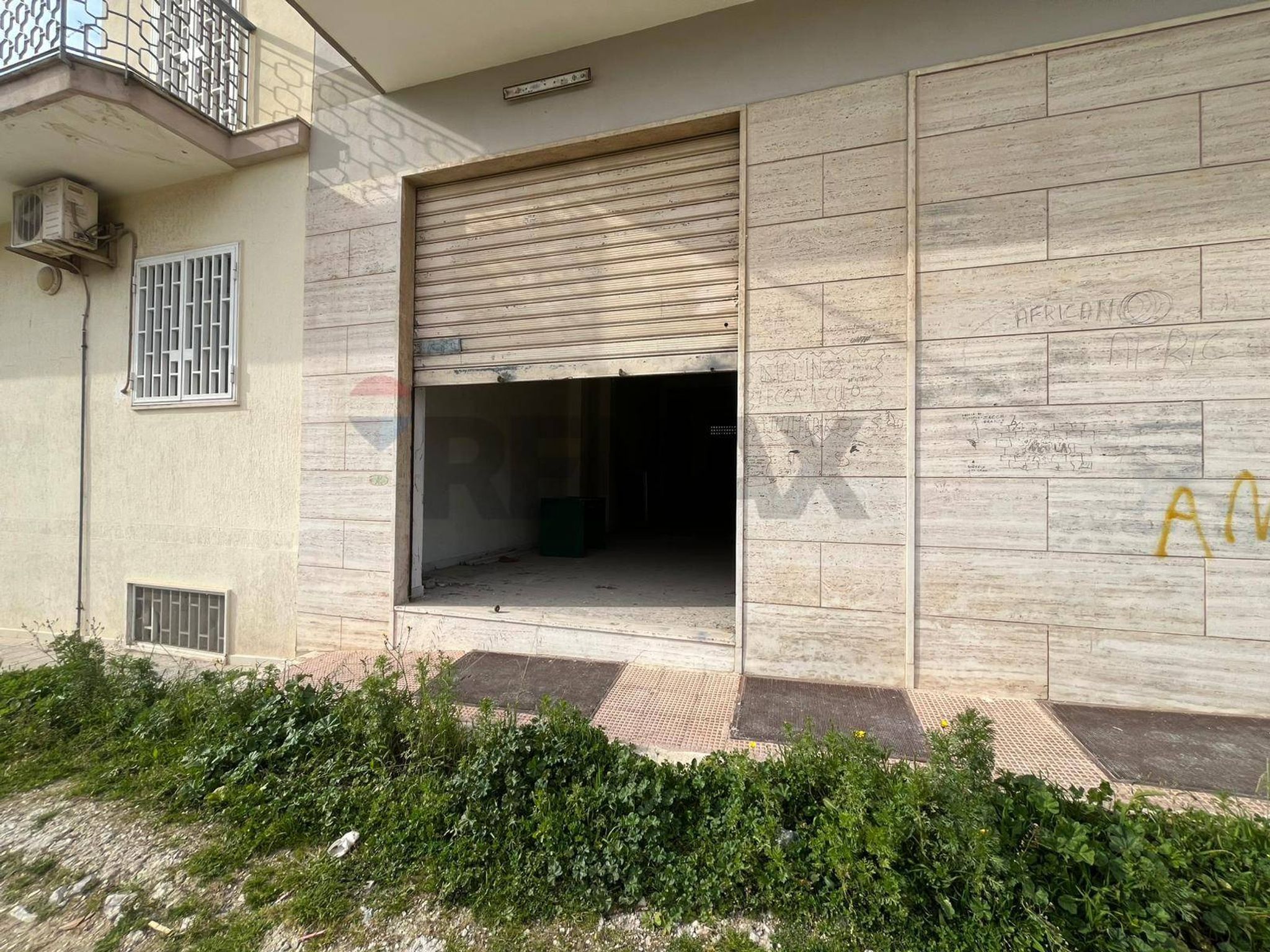 Edificio all'aperto