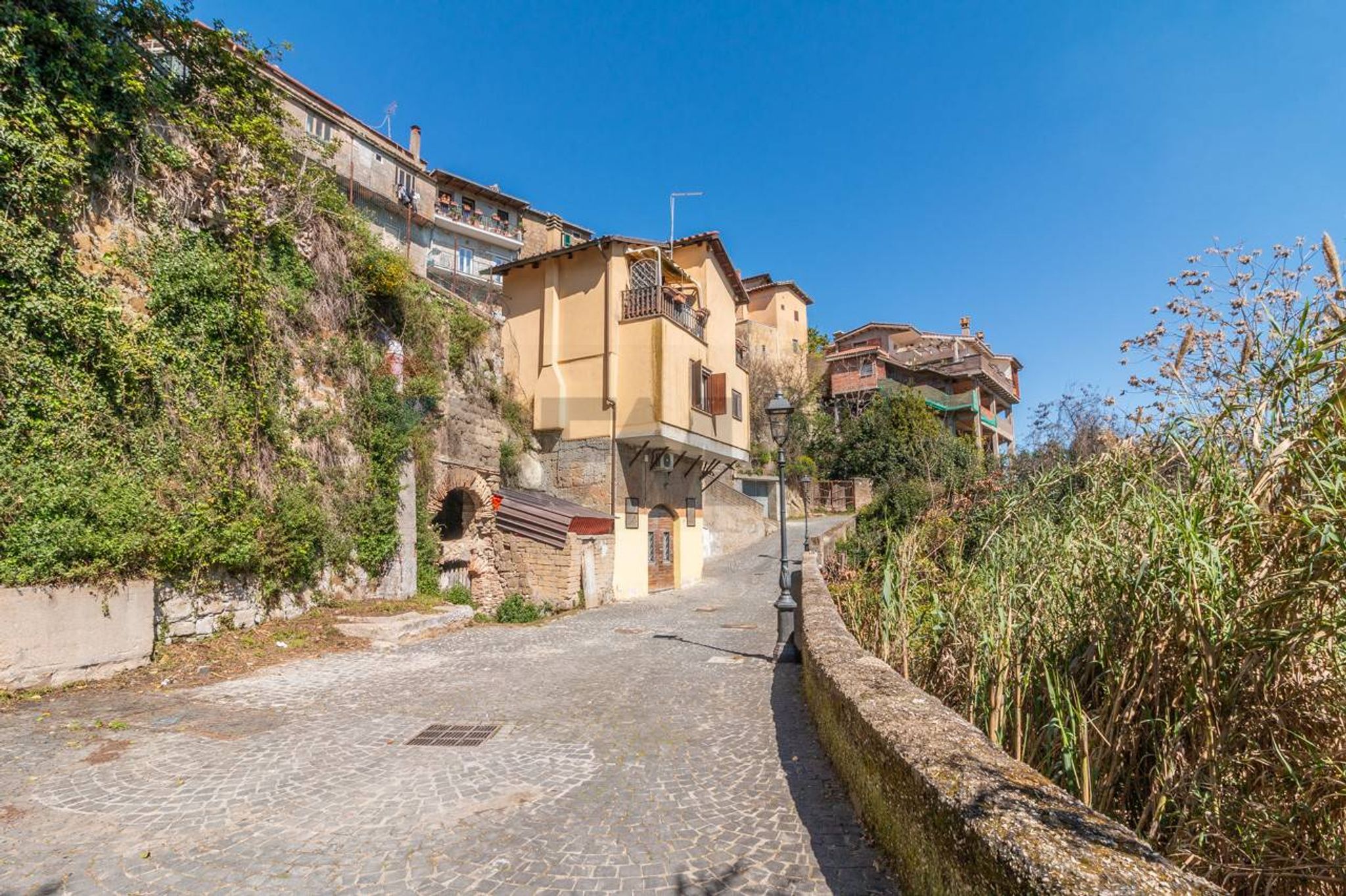 Edificio all'aperto