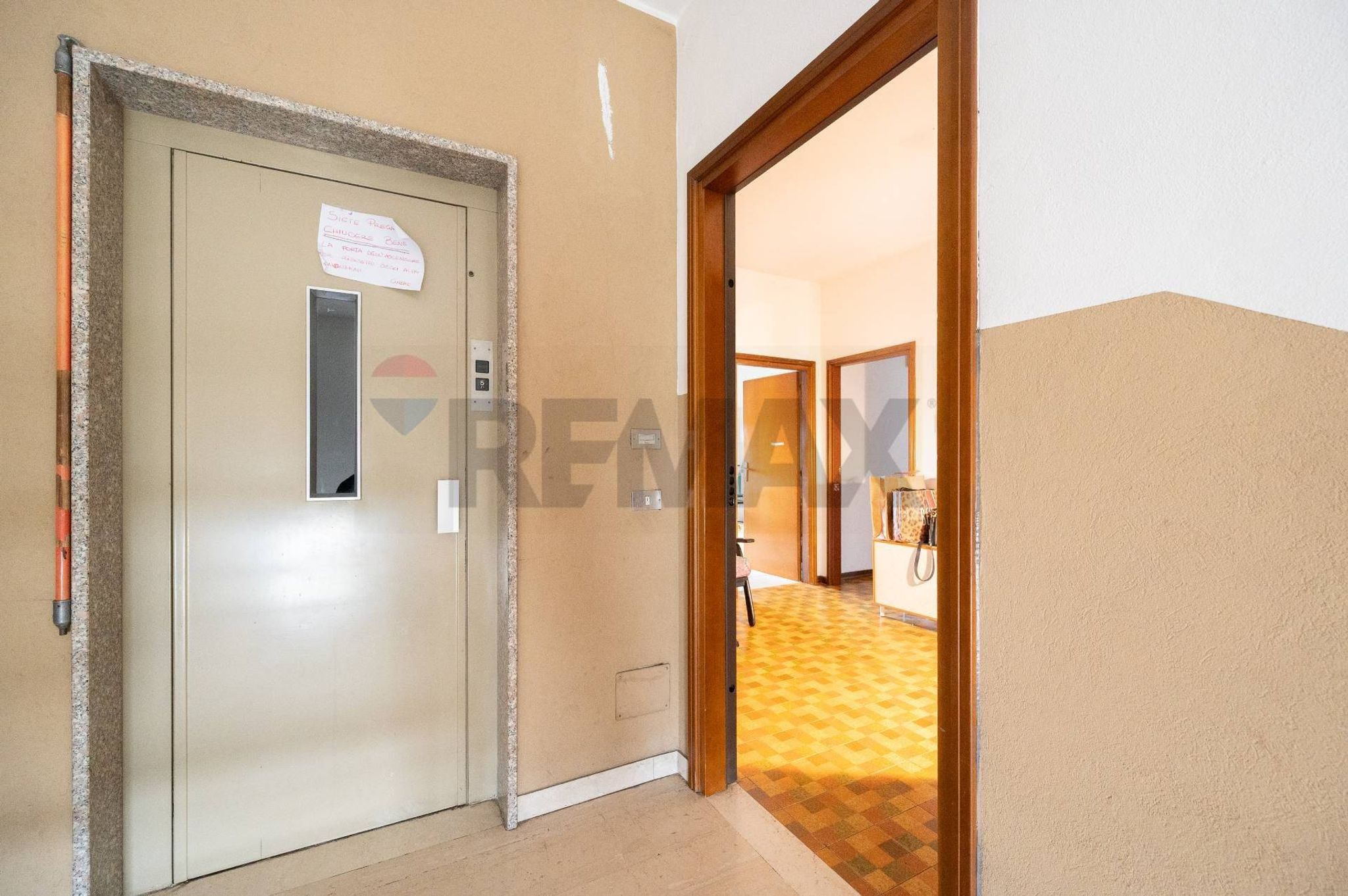 Hall / corridoio