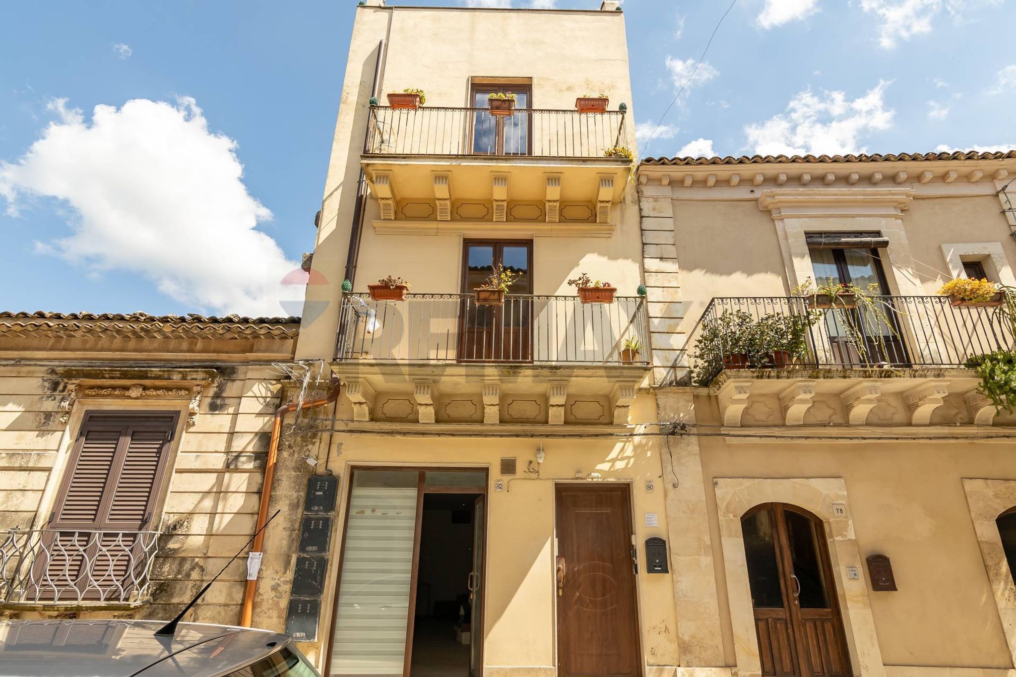 Edificio all'aperto