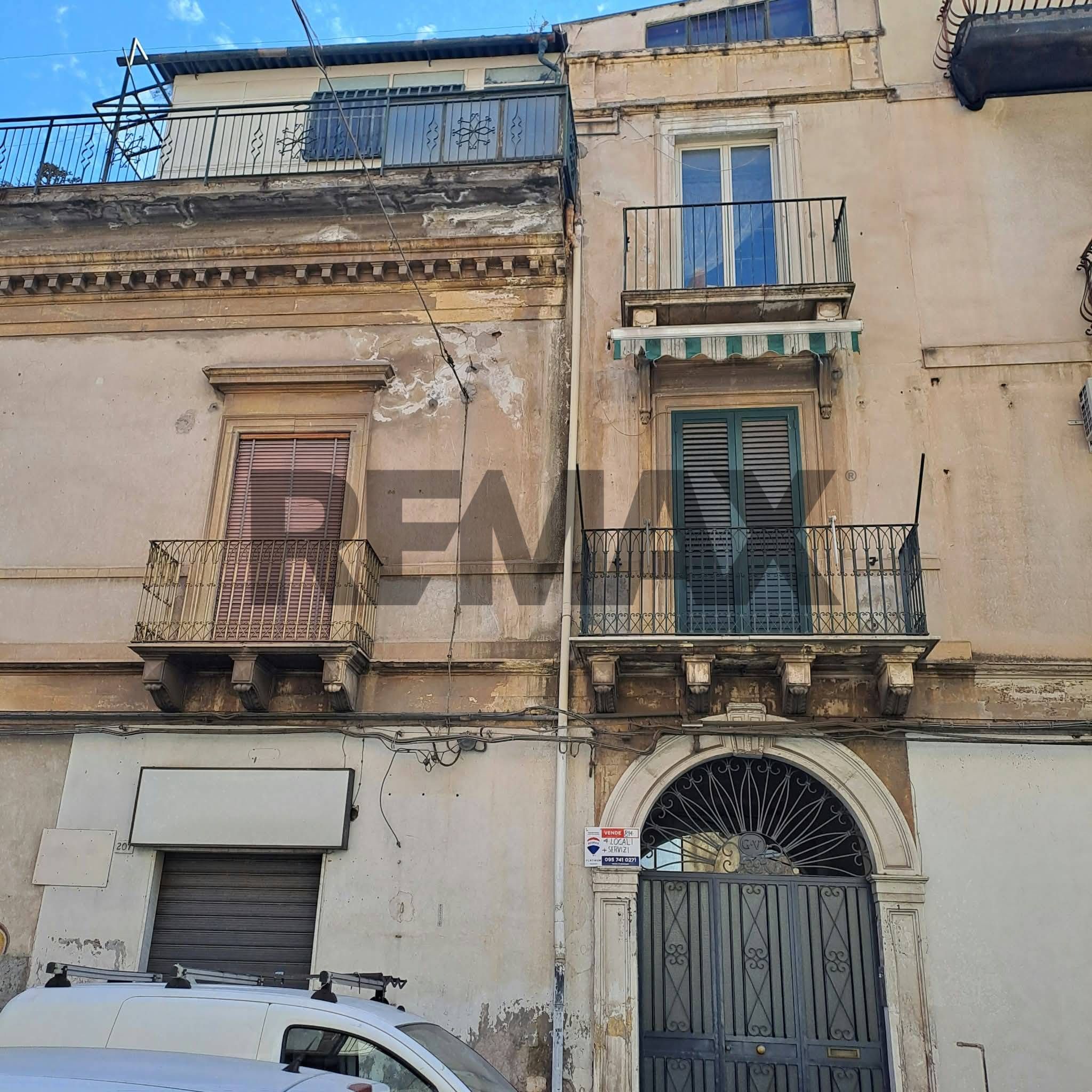 Edificio all'aperto