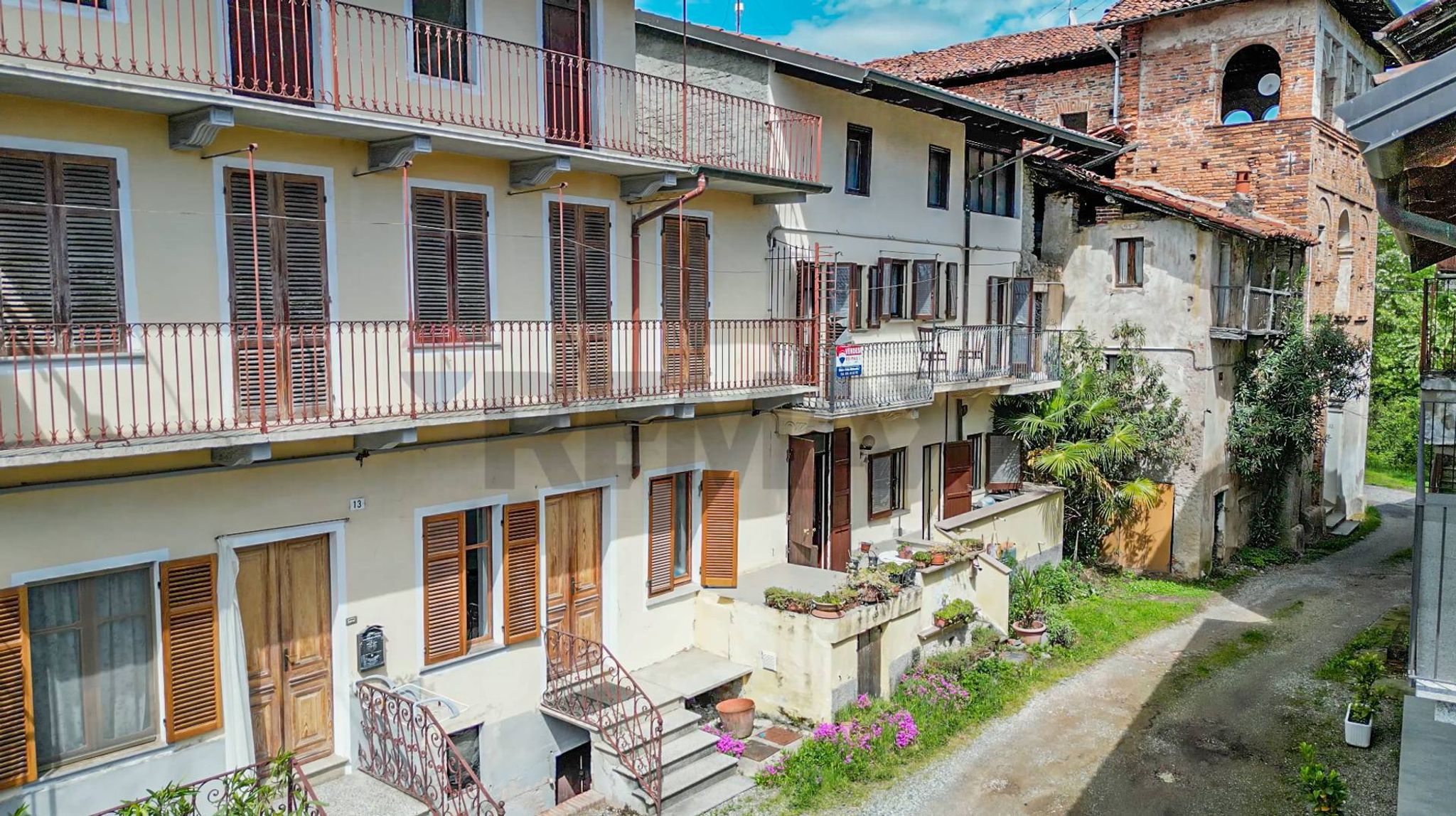 Edificio all'aperto