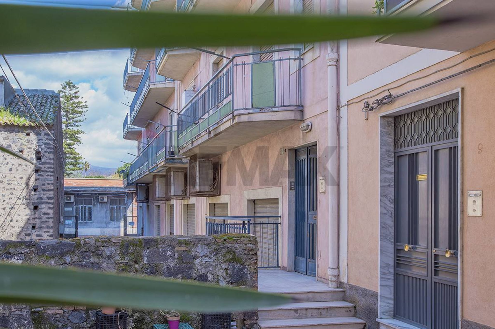 Edificio all'aperto