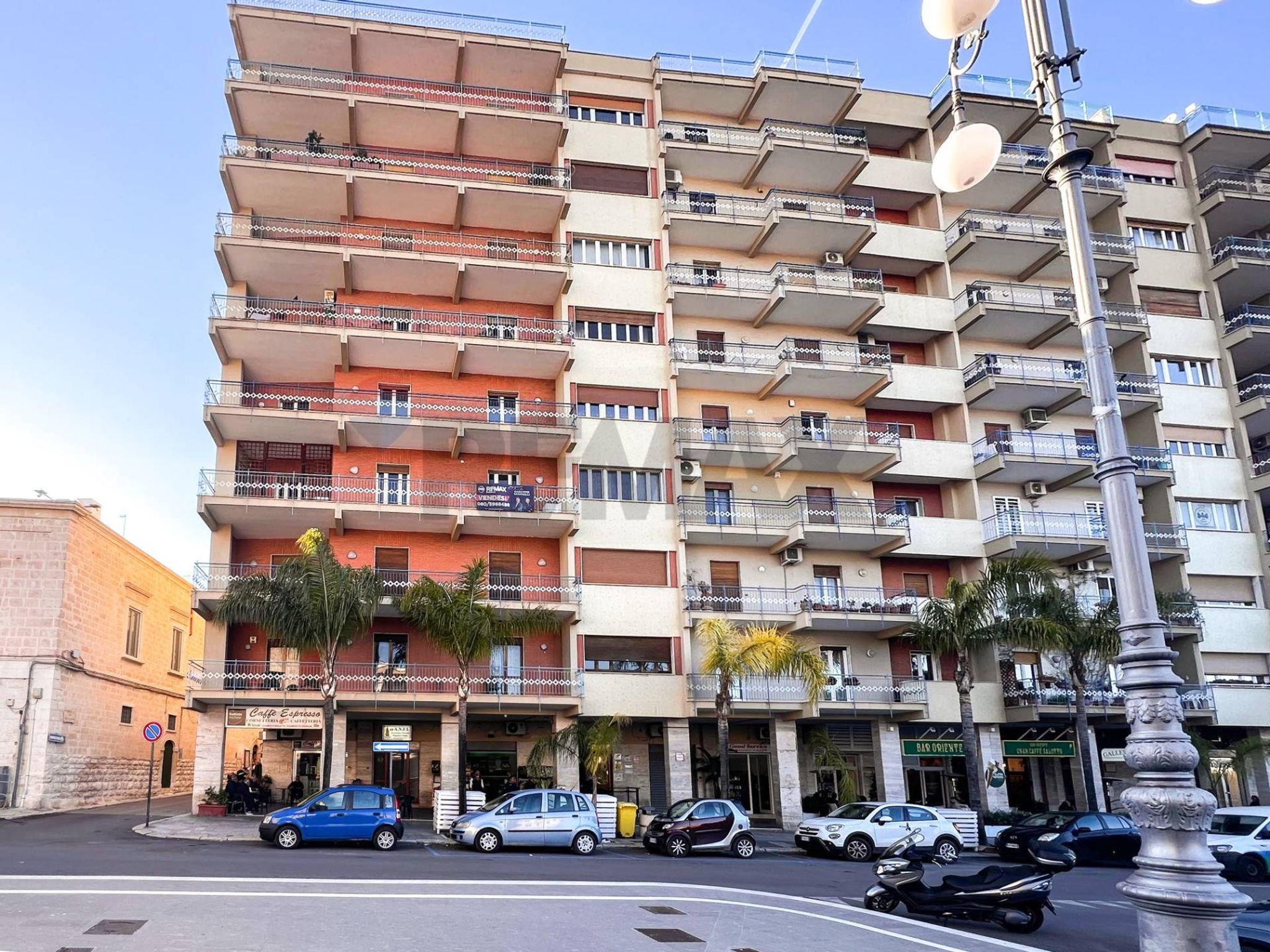Edificio all'aperto