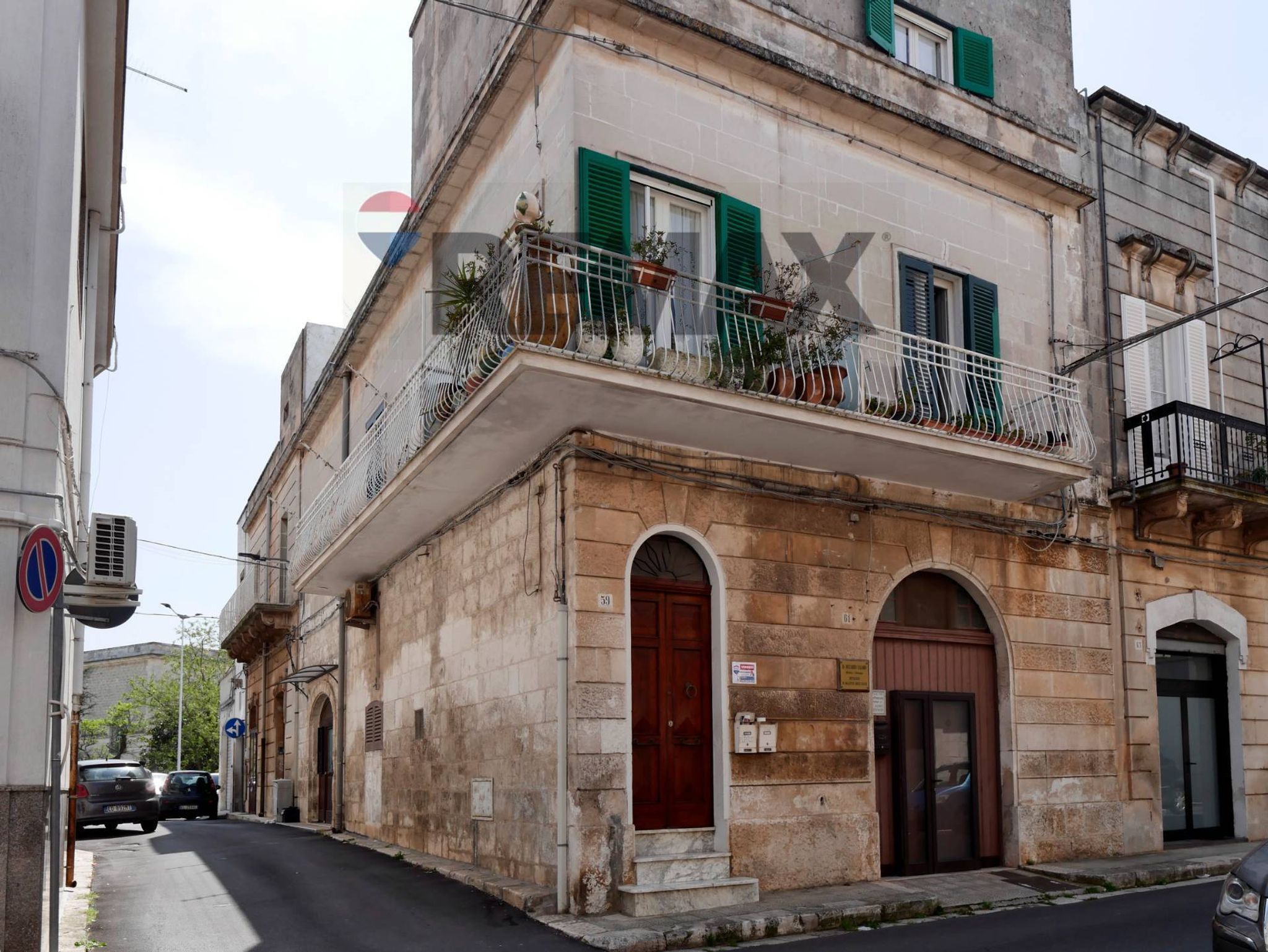 Edificio all'aperto