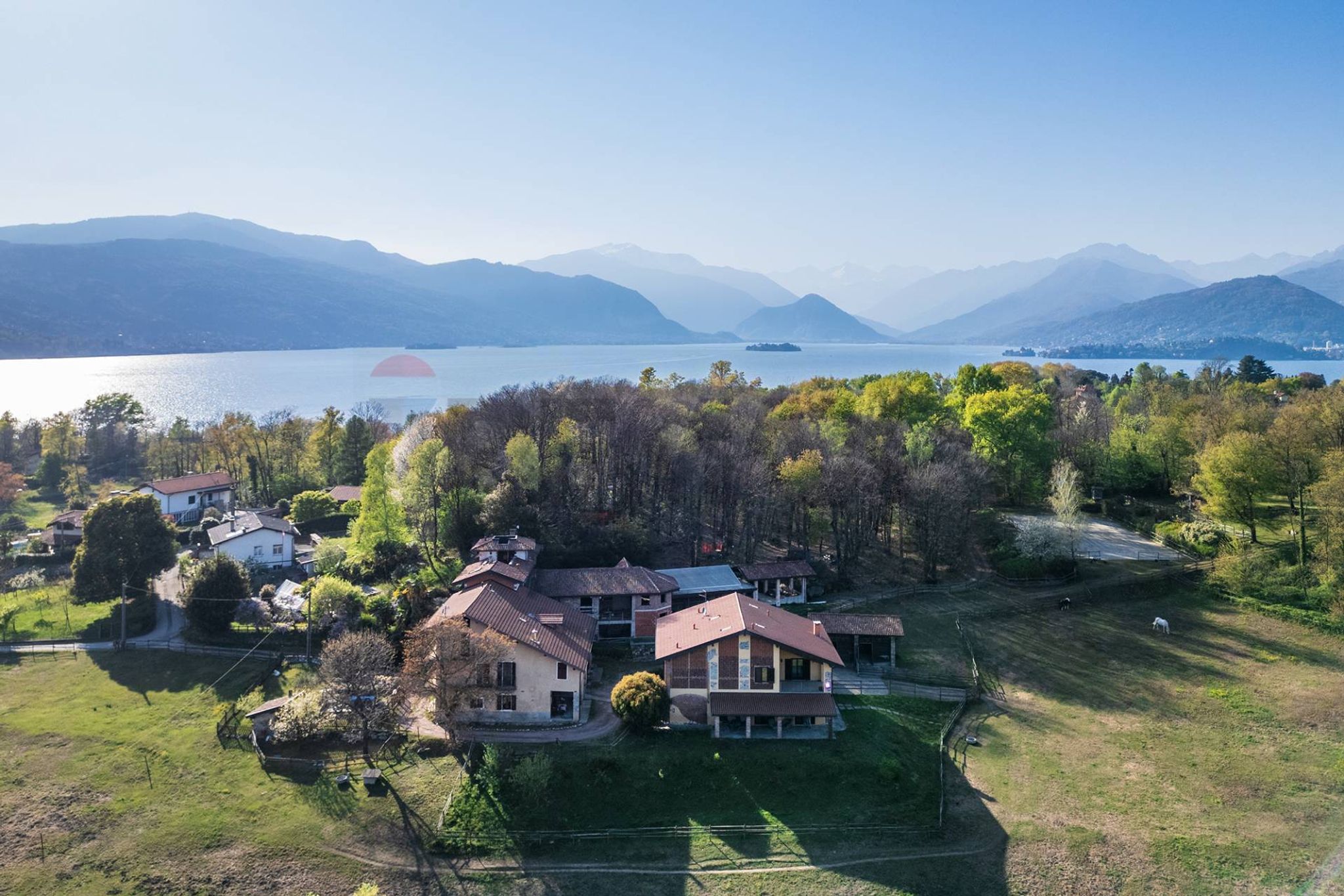 Immobile a Laveno-Mombello