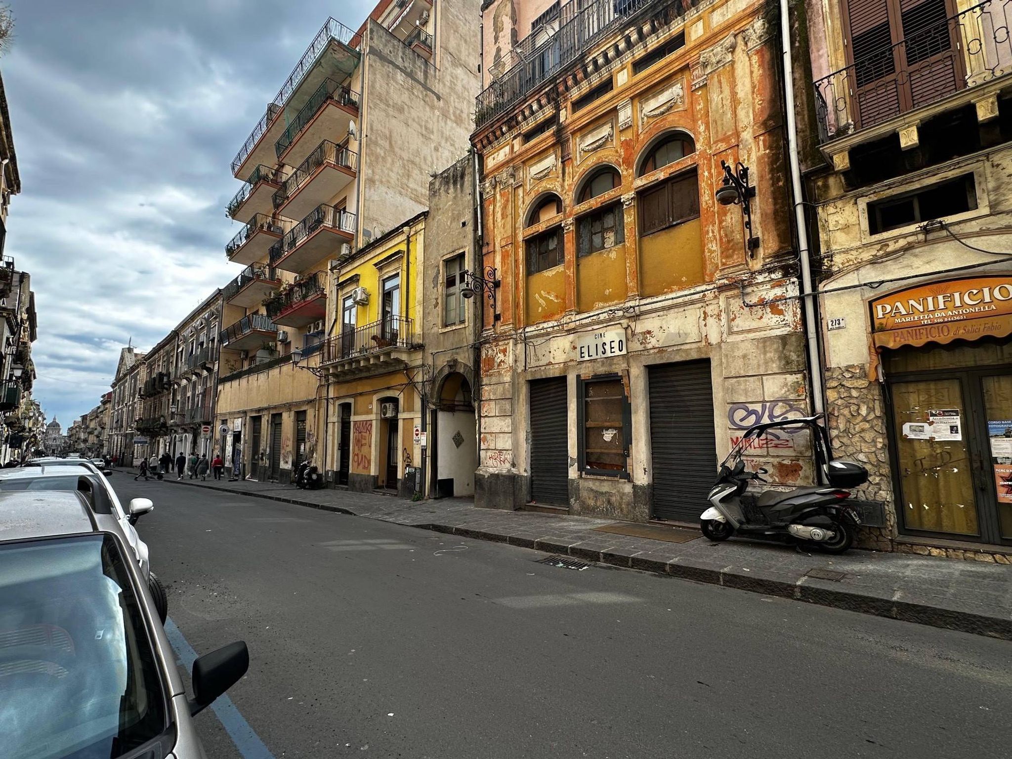 Edificio all'aperto