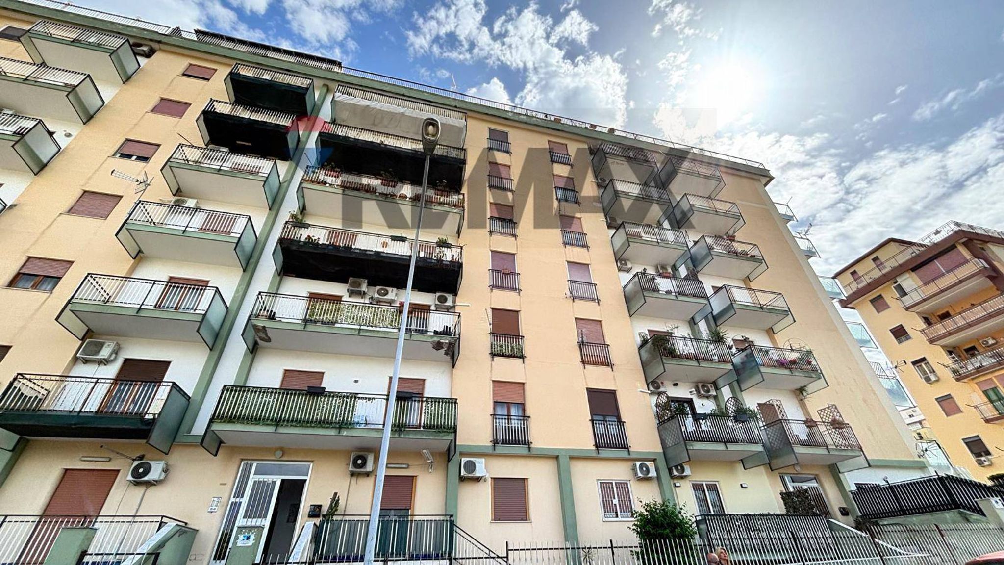 Edificio all'aperto