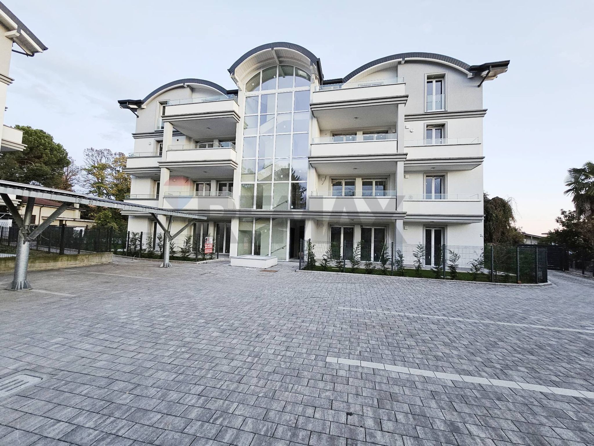 Edificio all'aperto
