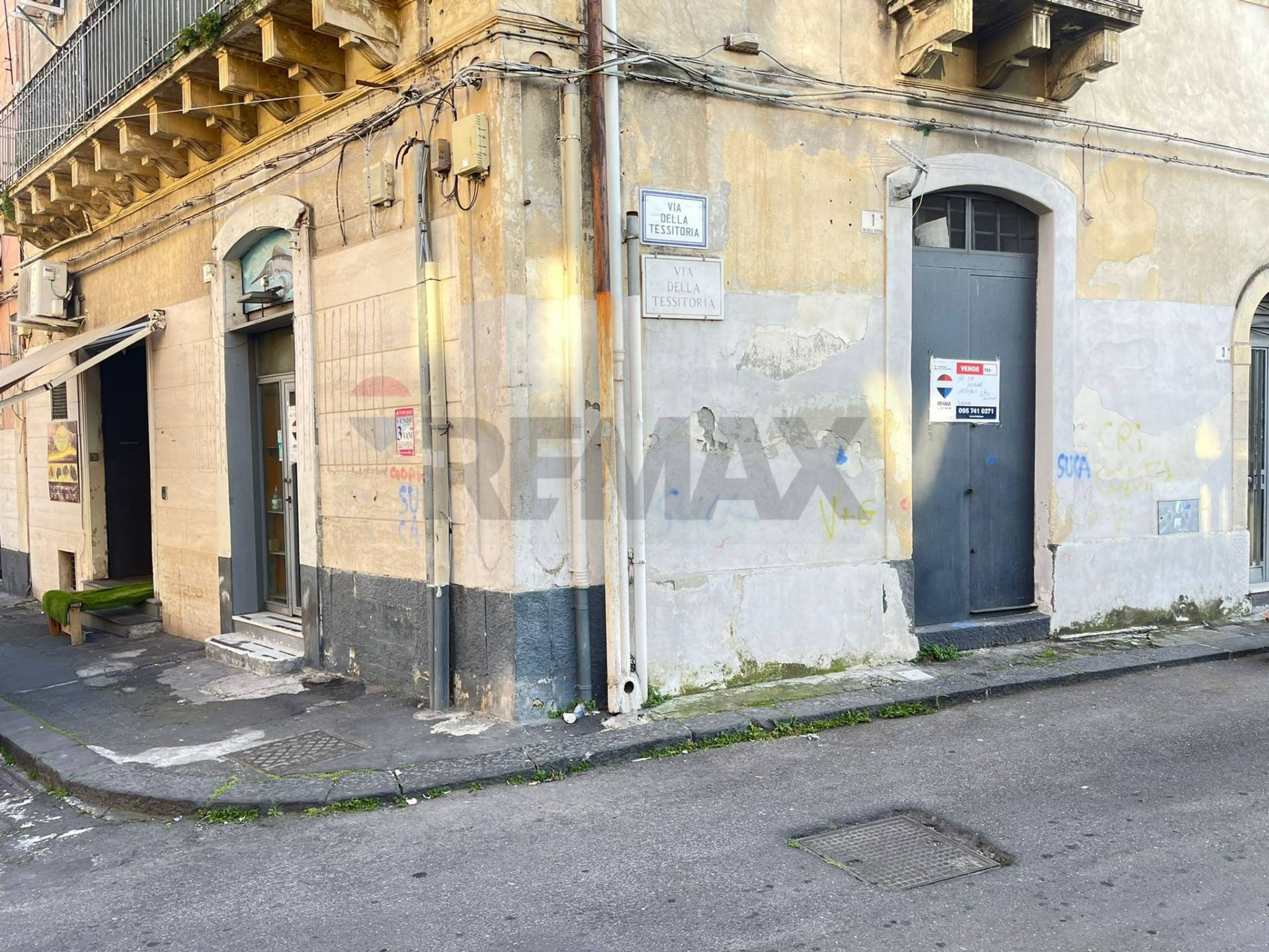 Edificio all'aperto