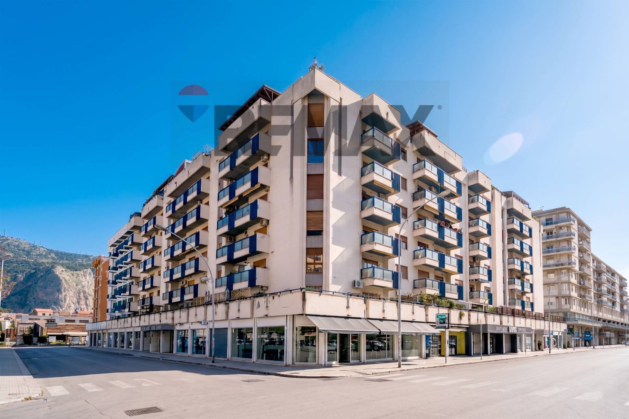 Edificio all'aperto