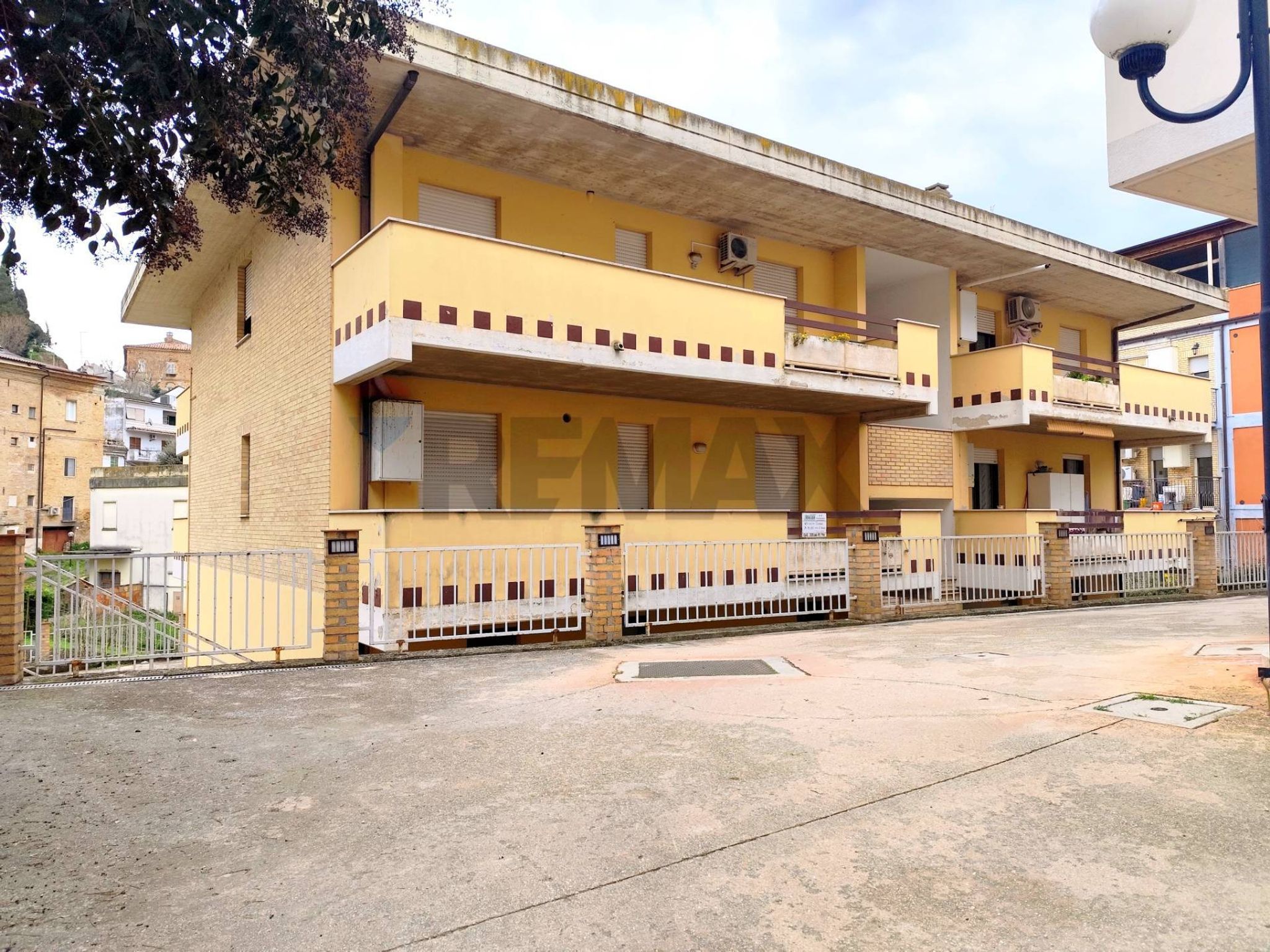 Edificio all'aperto