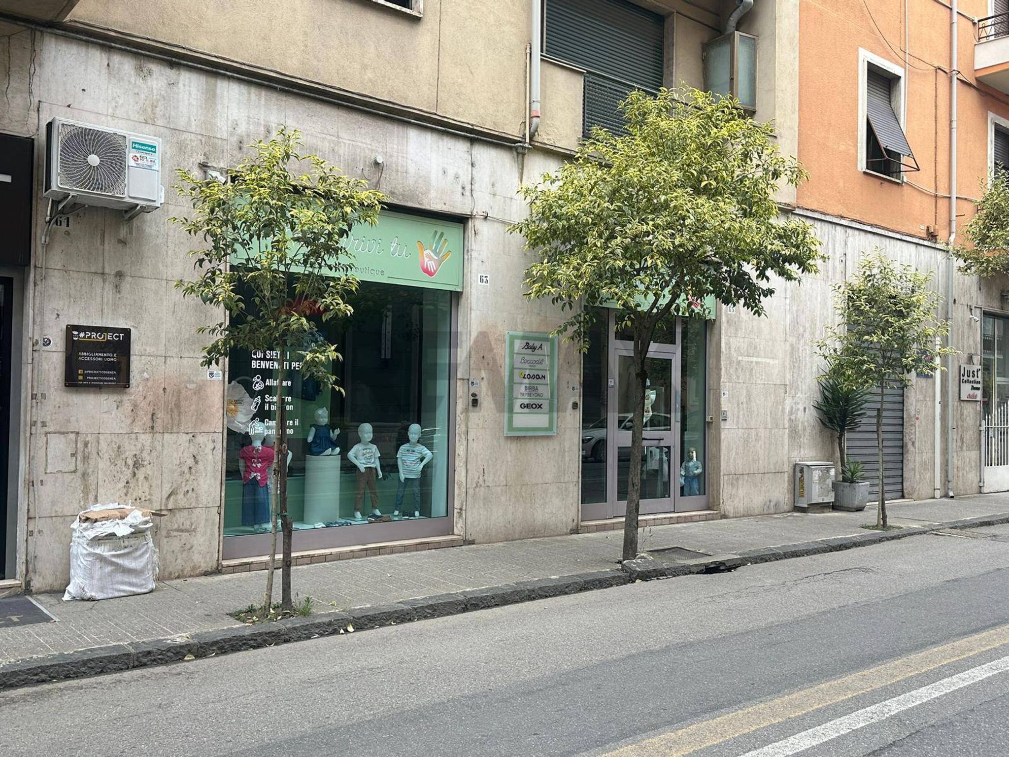 Edificio all'aperto