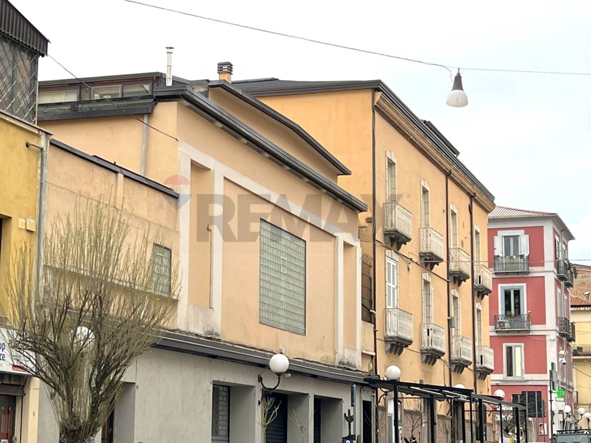 Edificio all'aperto