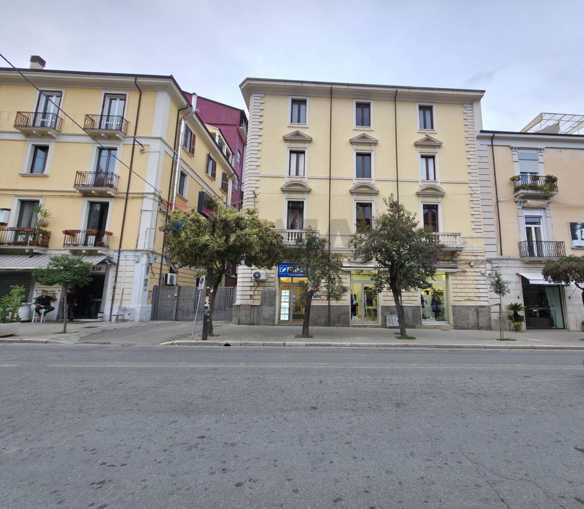 Edificio all'aperto