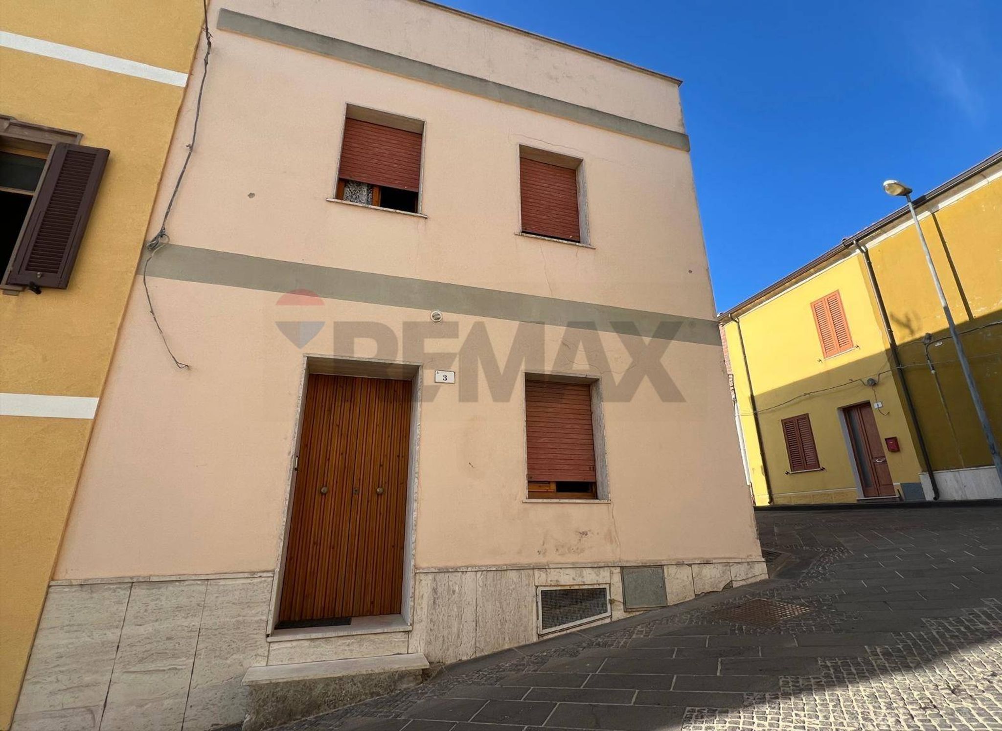 Edificio all'aperto