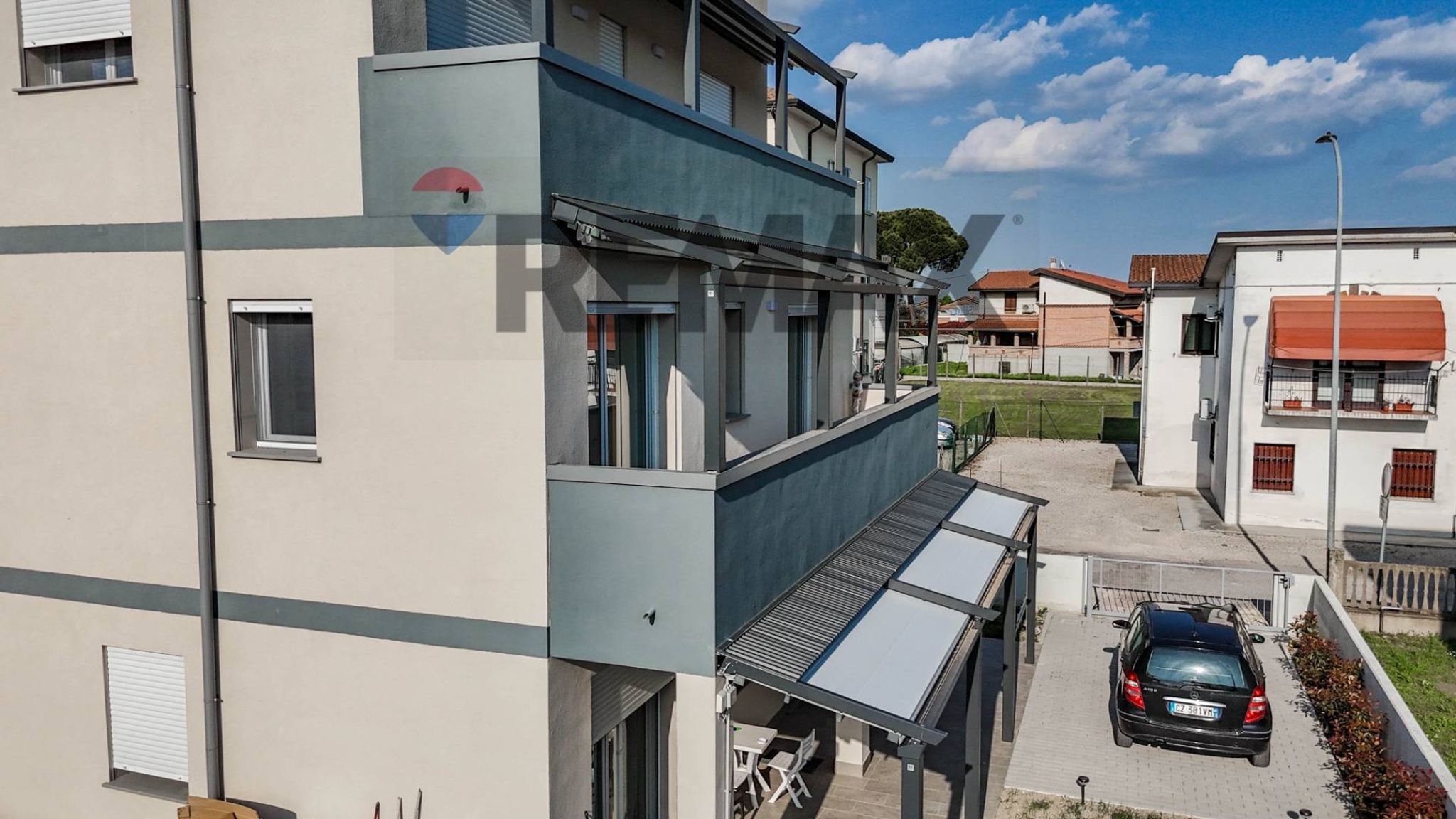 Edificio all'aperto