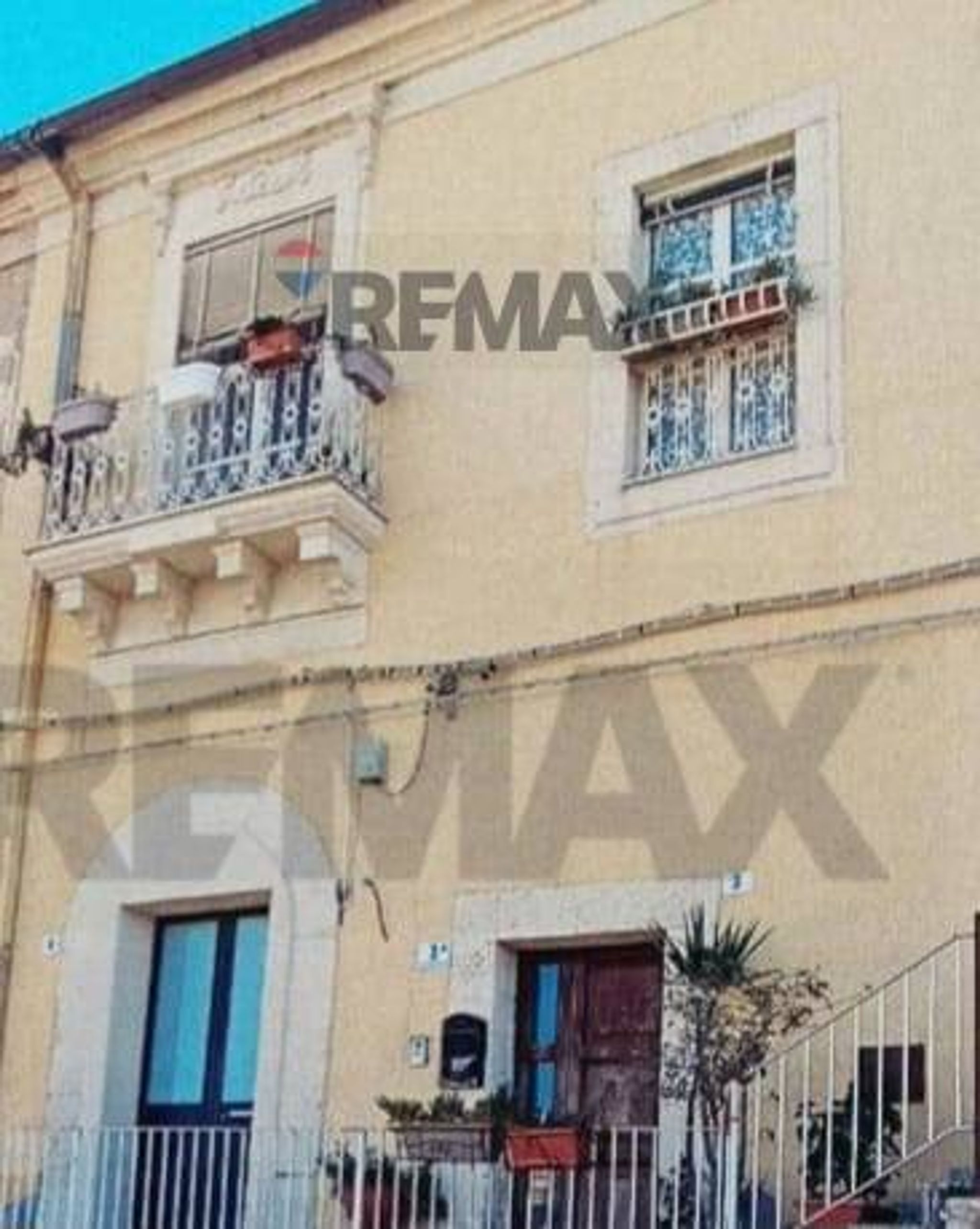 Edificio all'aperto