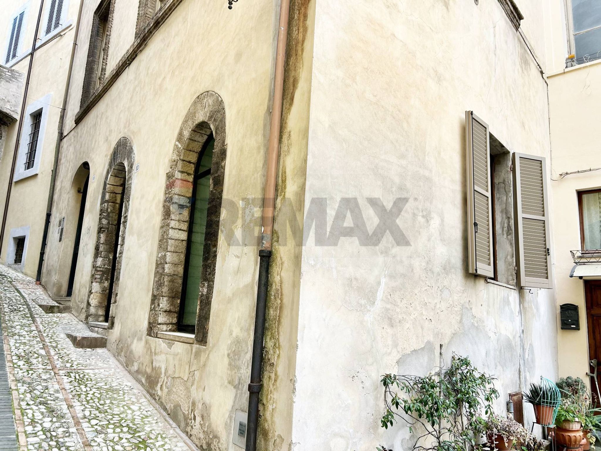 Edificio all'aperto