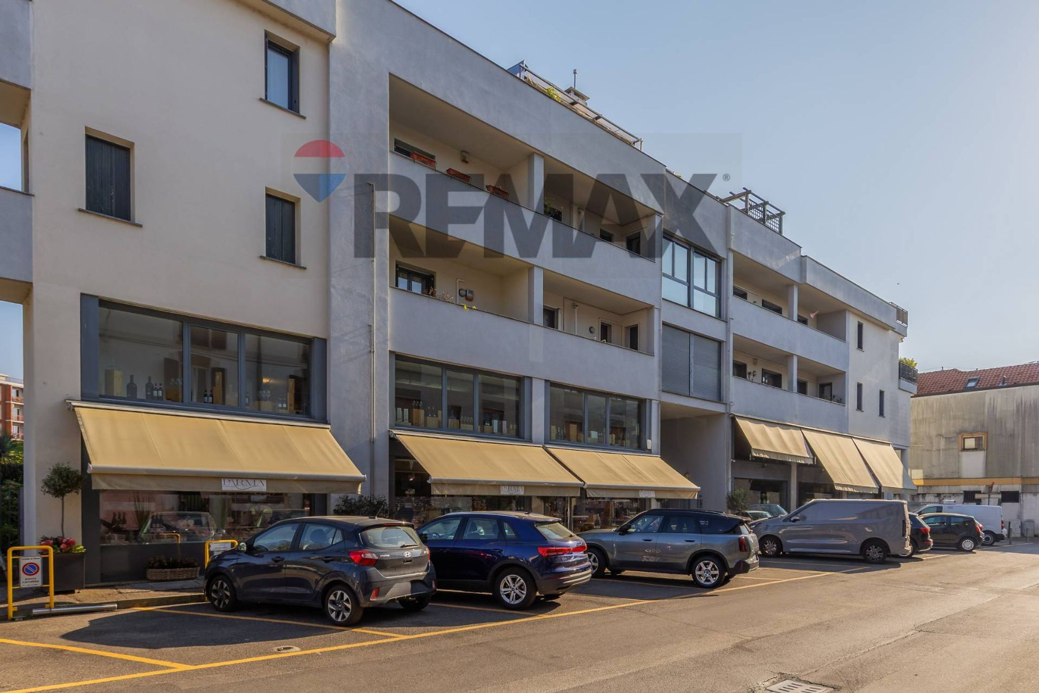 Edificio all'aperto