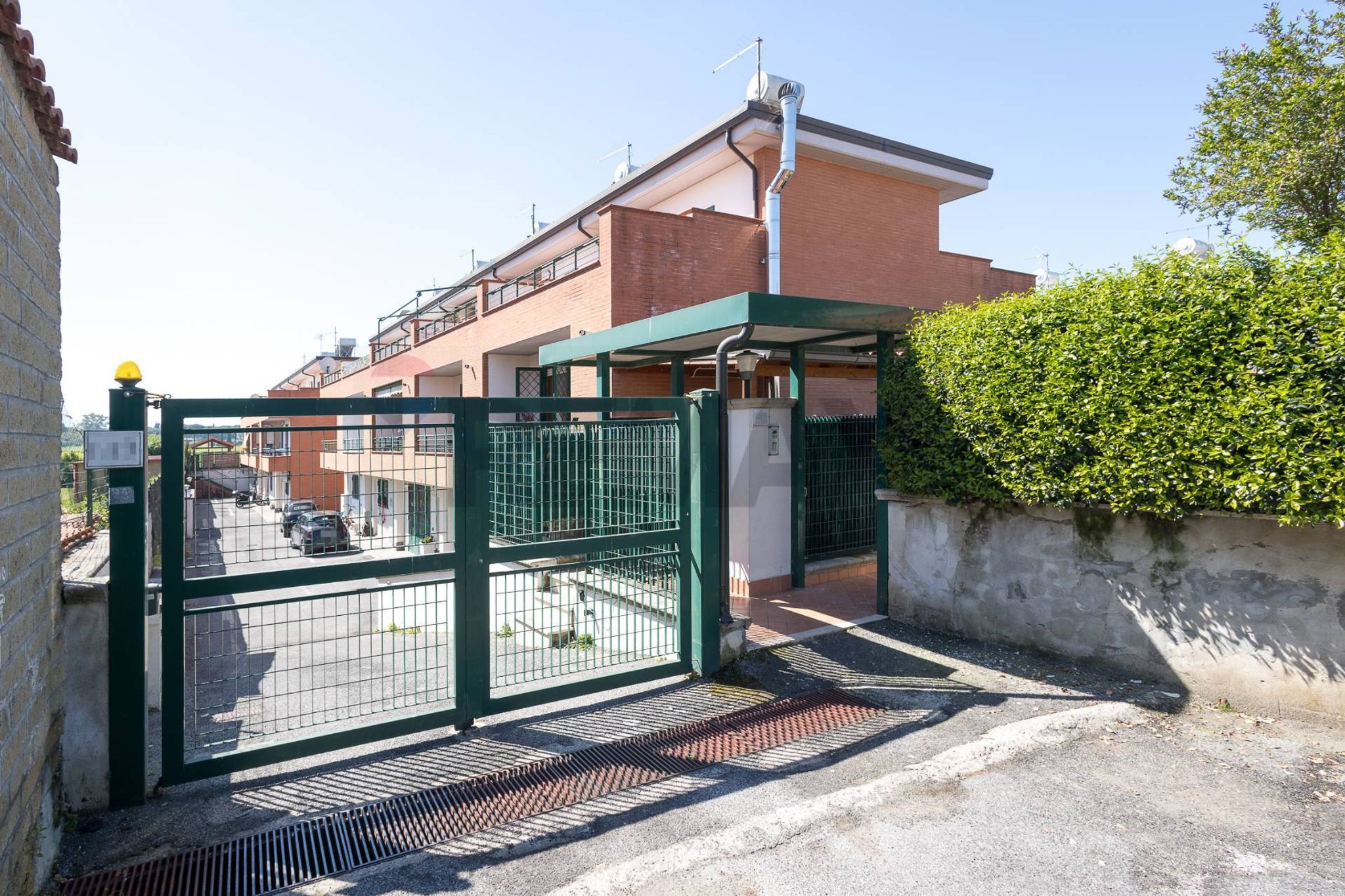 Property in Roma