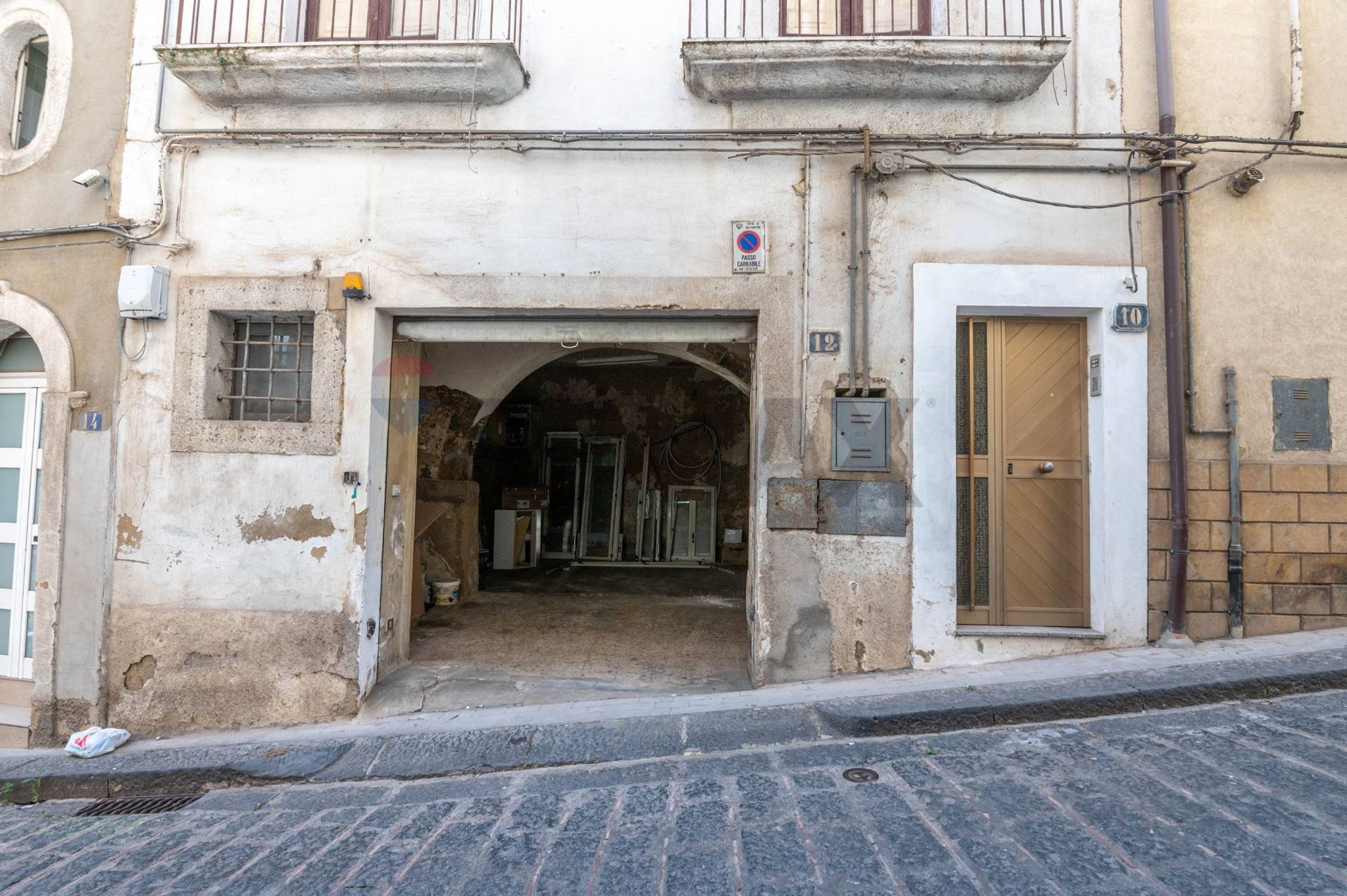 Edificio all'aperto